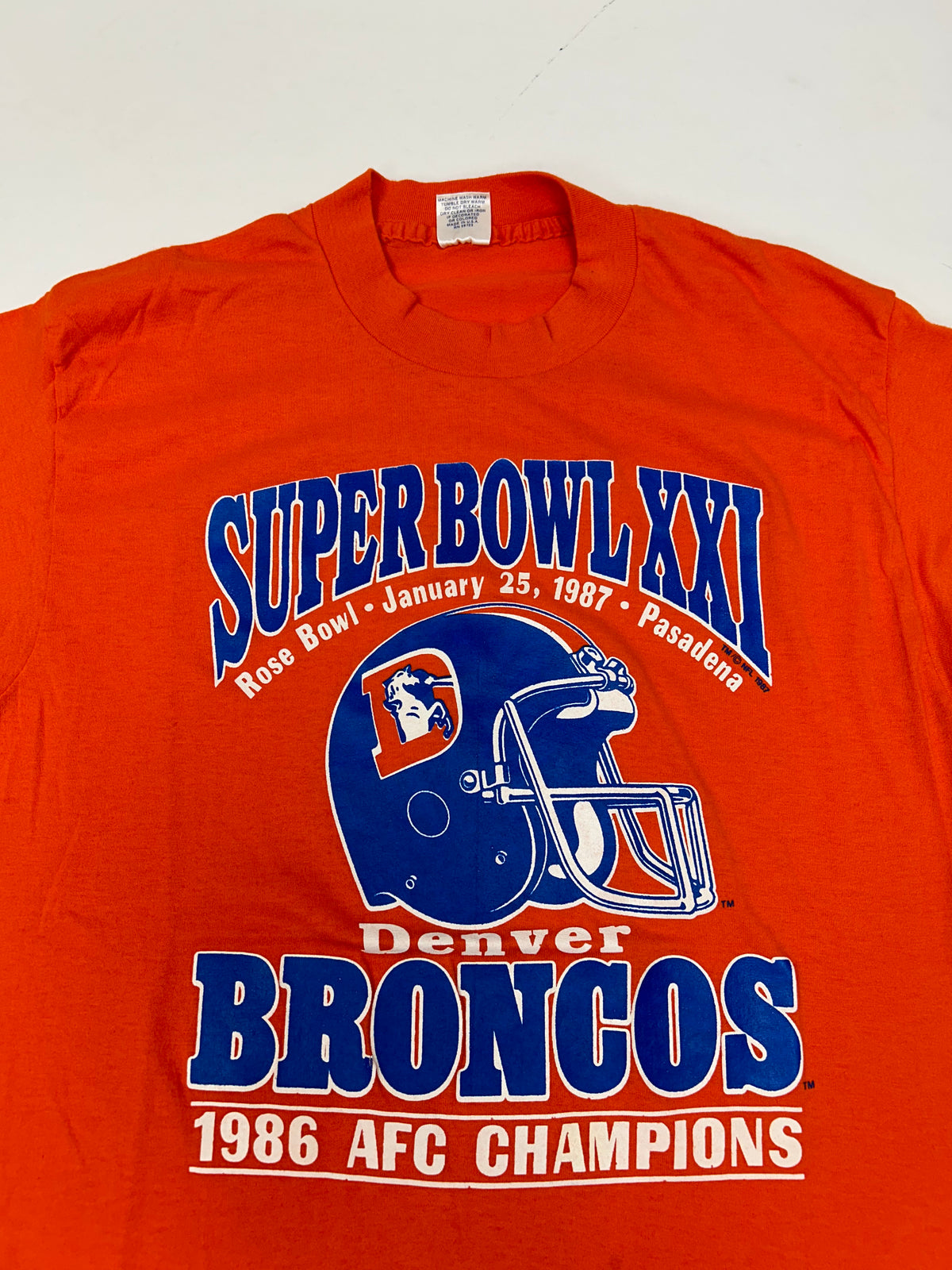 Vintage Trench Denver Broncos Super Bowl XXI 1986 AFC Champions Tee Small/Medium Fit 18.75x27 Inches
