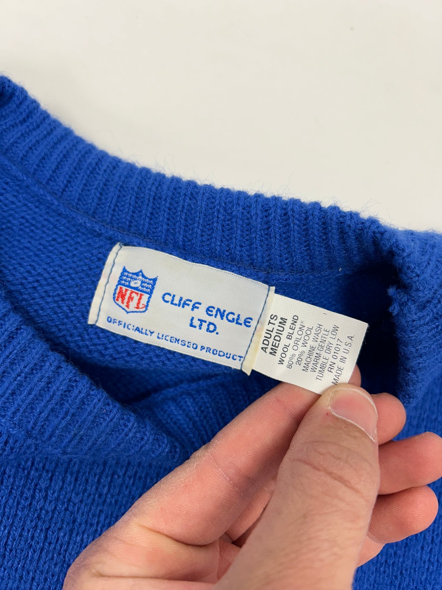 Vintage Cliff Engle New York Giants NFL Sweater Medium 23.5x27.5 Inches