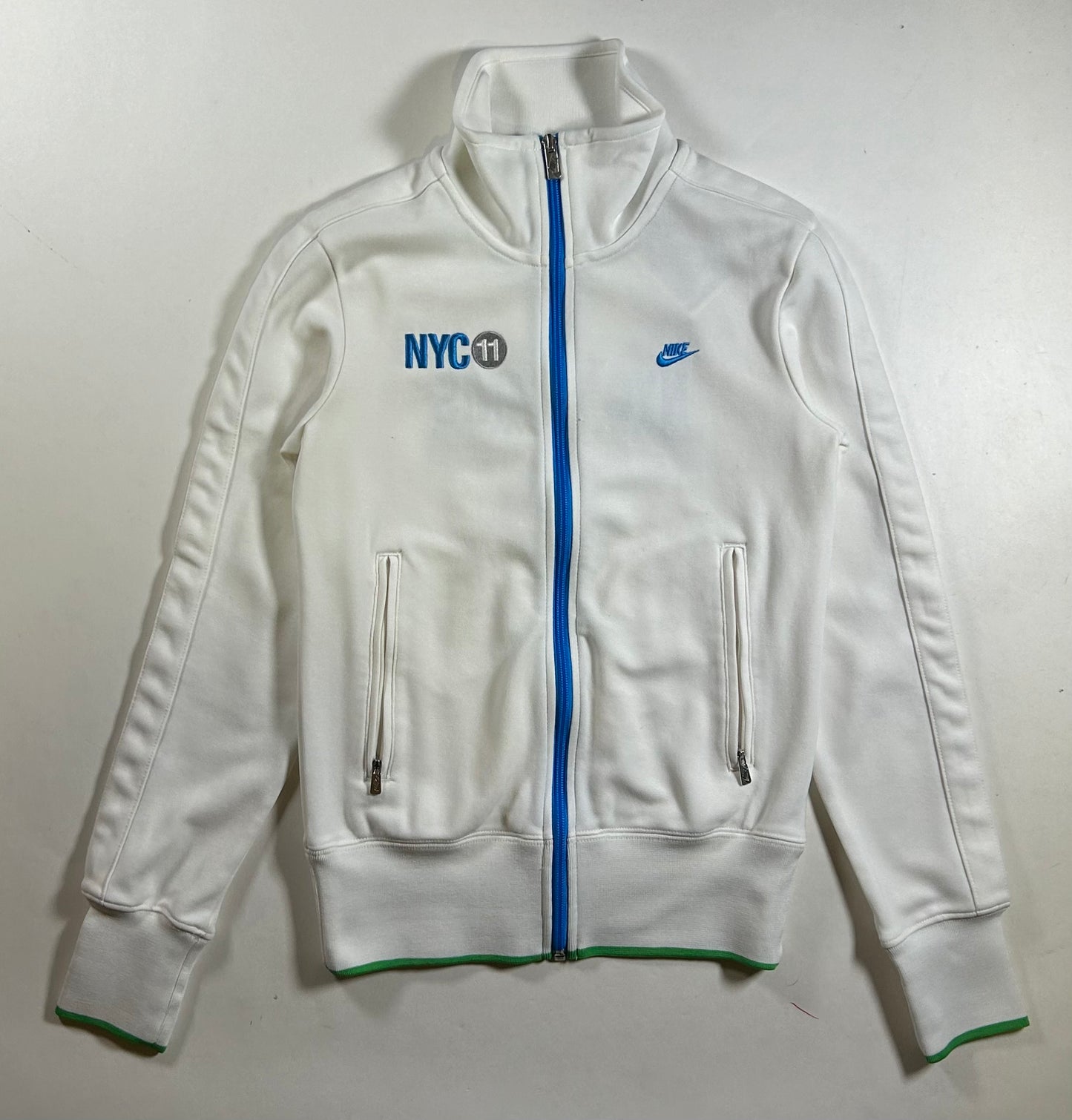 Nike NYC Tennis Flushing Meadows 2011 Full Zip Track Jacket White Small 17x24 Inches