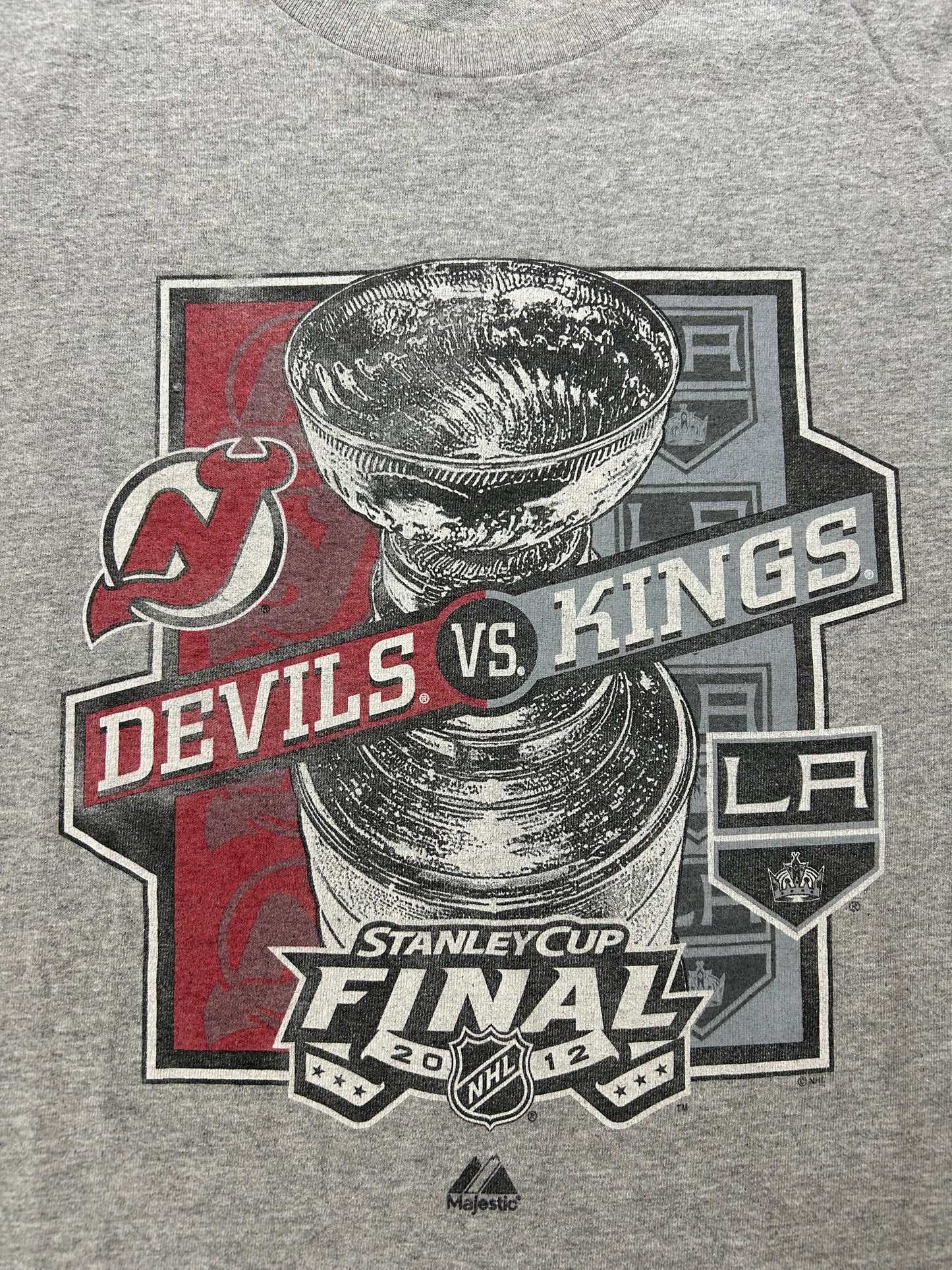 Majestic 2012 NHL Stanley Cup Matchup New Jersey Devils Vs. Los Angeles Kings Tee XL 23x29.25 Inches As Is