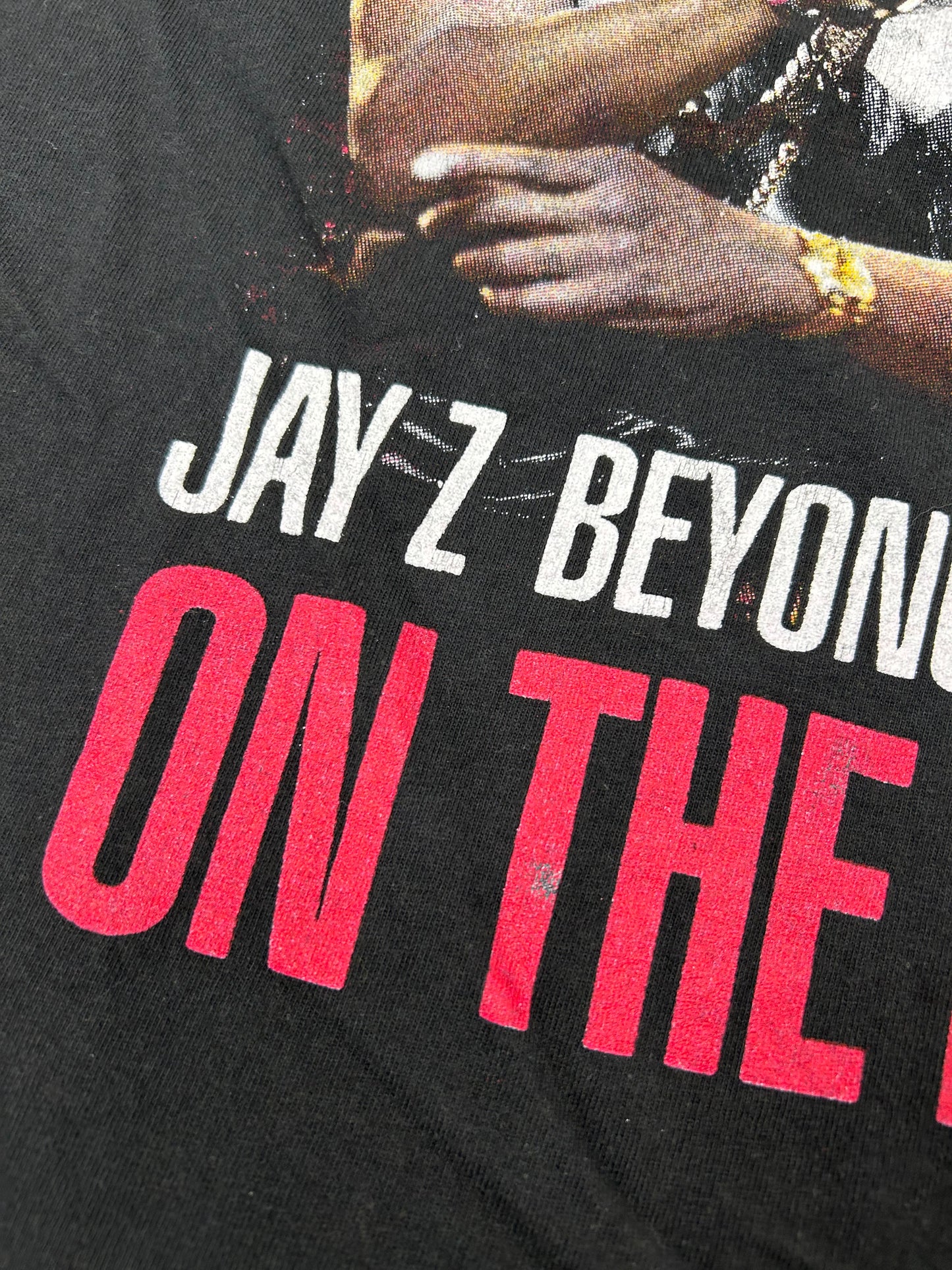 2014 Jay-Z & Beyoncé On The Run Tour Rap Parking Lot Tee Large 21.25x28.25 Inches