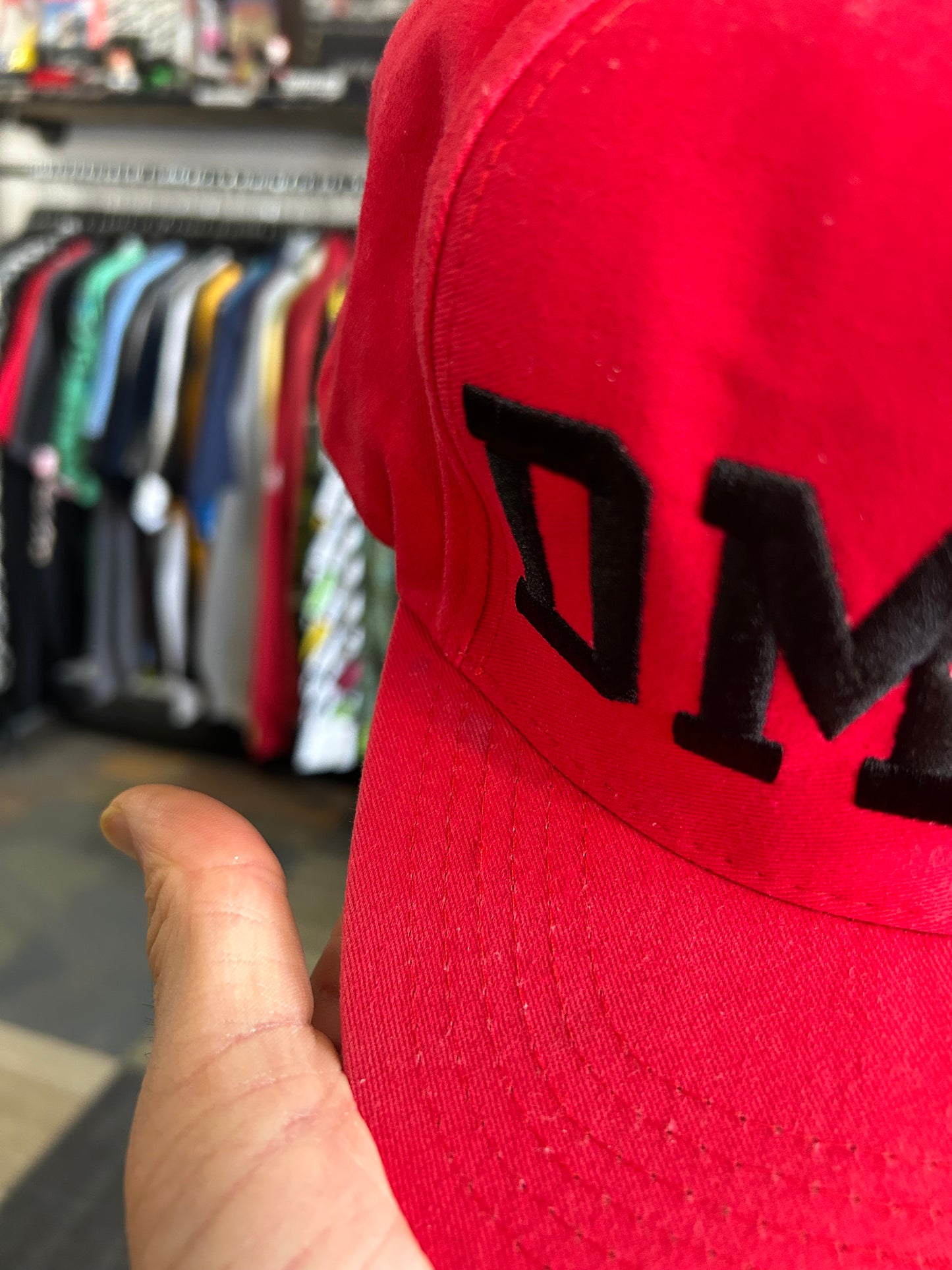 Diamond Supply Co SnapBack Hat Cap Red DMND Embroidered Logo Skate Streetwear