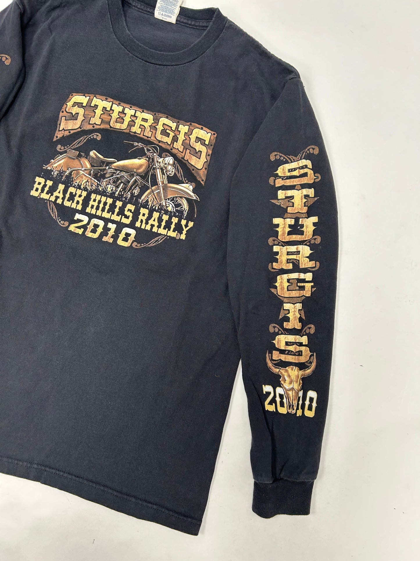 2010 Sturgis Black Hills Rally Motorcycle Long Sleeve Tee Small 18.5x27 Inches