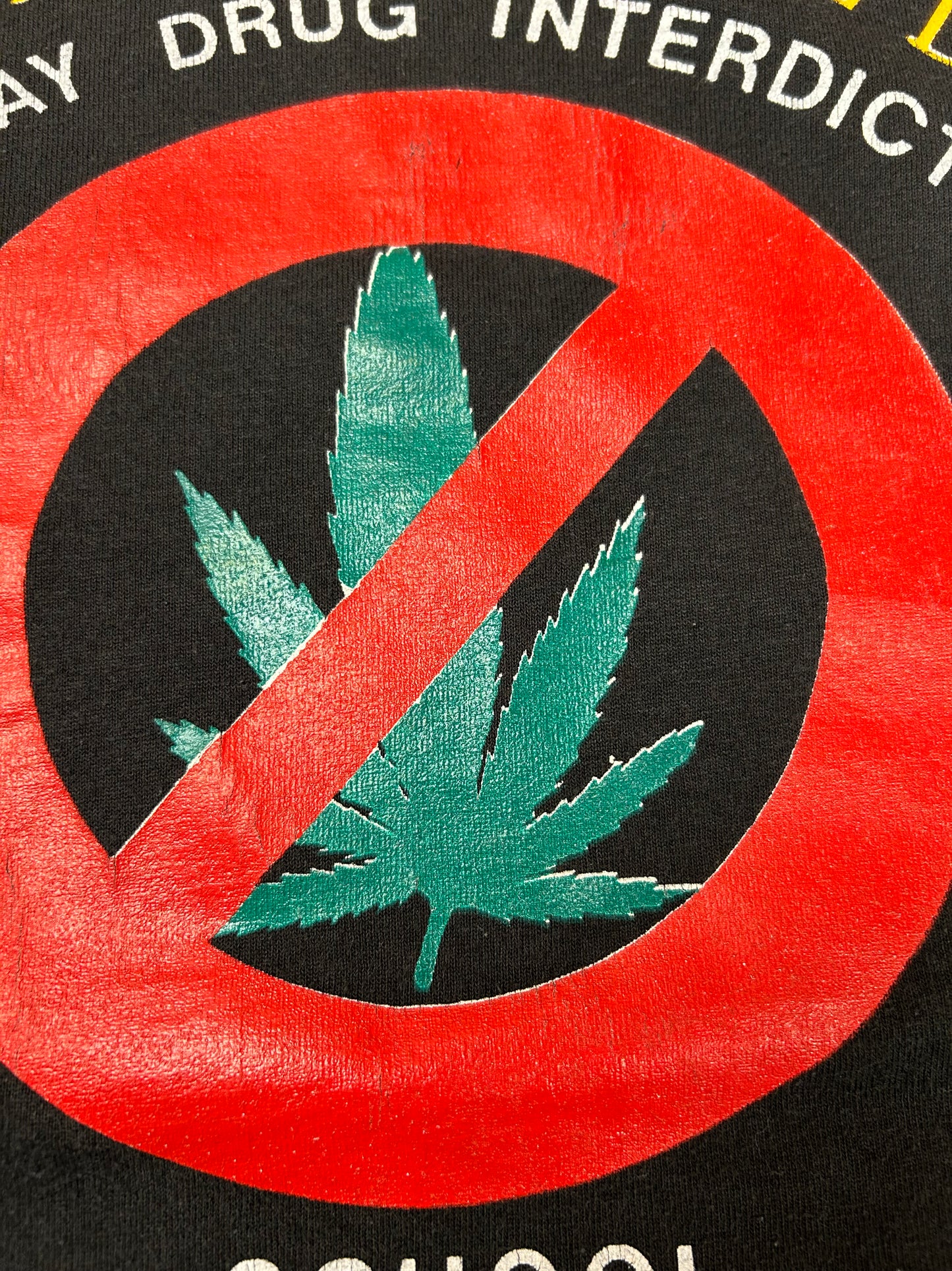 Vintage Manchester Police Department Highway Drug Interdiction School Manchester, Tennessee Tee XL/L Fit 22.25x29.75 Inches