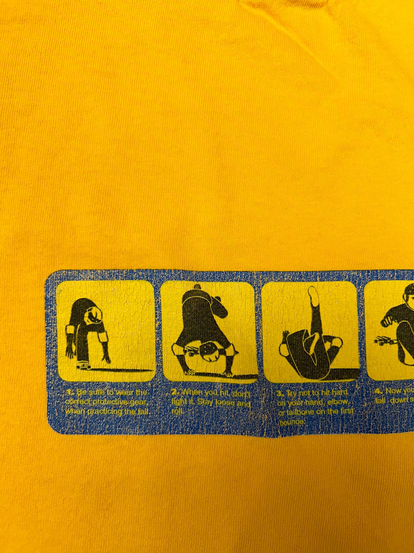 Vintage Paul Frank Skateboarding Sequence Skate Tee Yellow L/XL 24.5x28.25 Inches As Is Worn