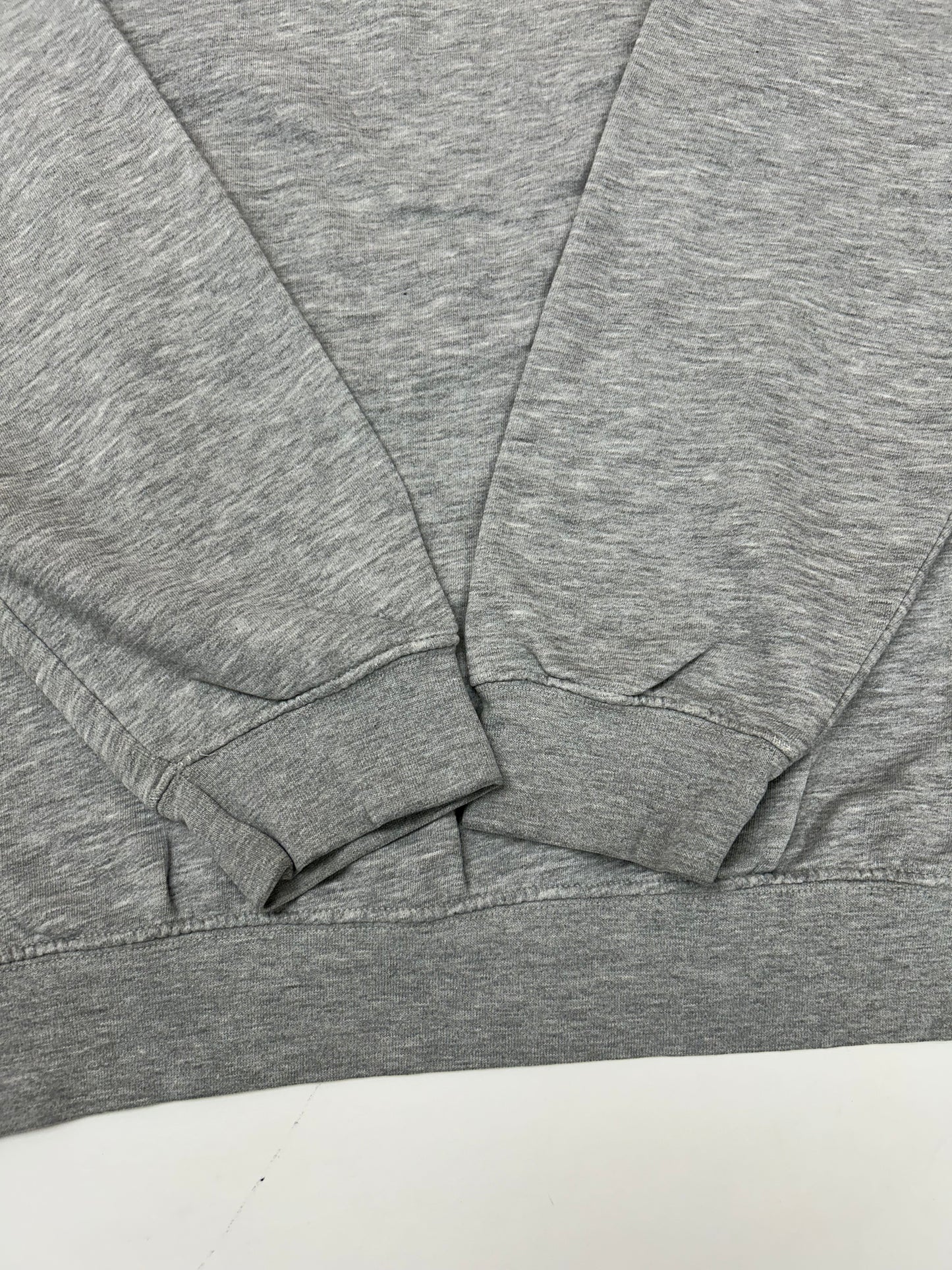 Vintage 00s Nike Swoosh Embroidered Chest Logo Essential Crewneck Sweatshirt 2XL/XL Fit 27.5x29.75 Has Small Flaw On Side As Is