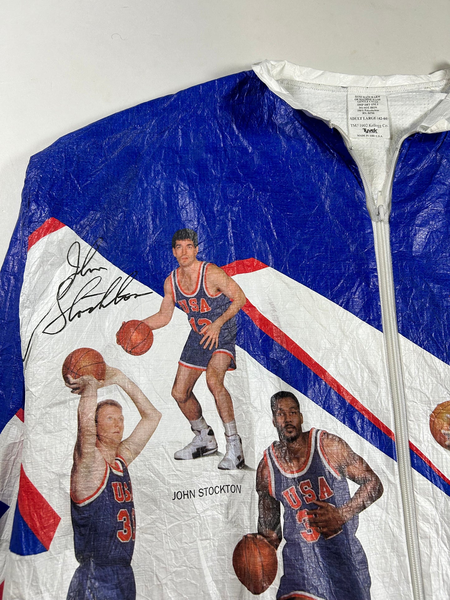 Vintage 1992 Barcelona Olympic Basketball Dream Team Jacket  Kellogg's Tyvek Size Large 25.75x27.25 Inches
