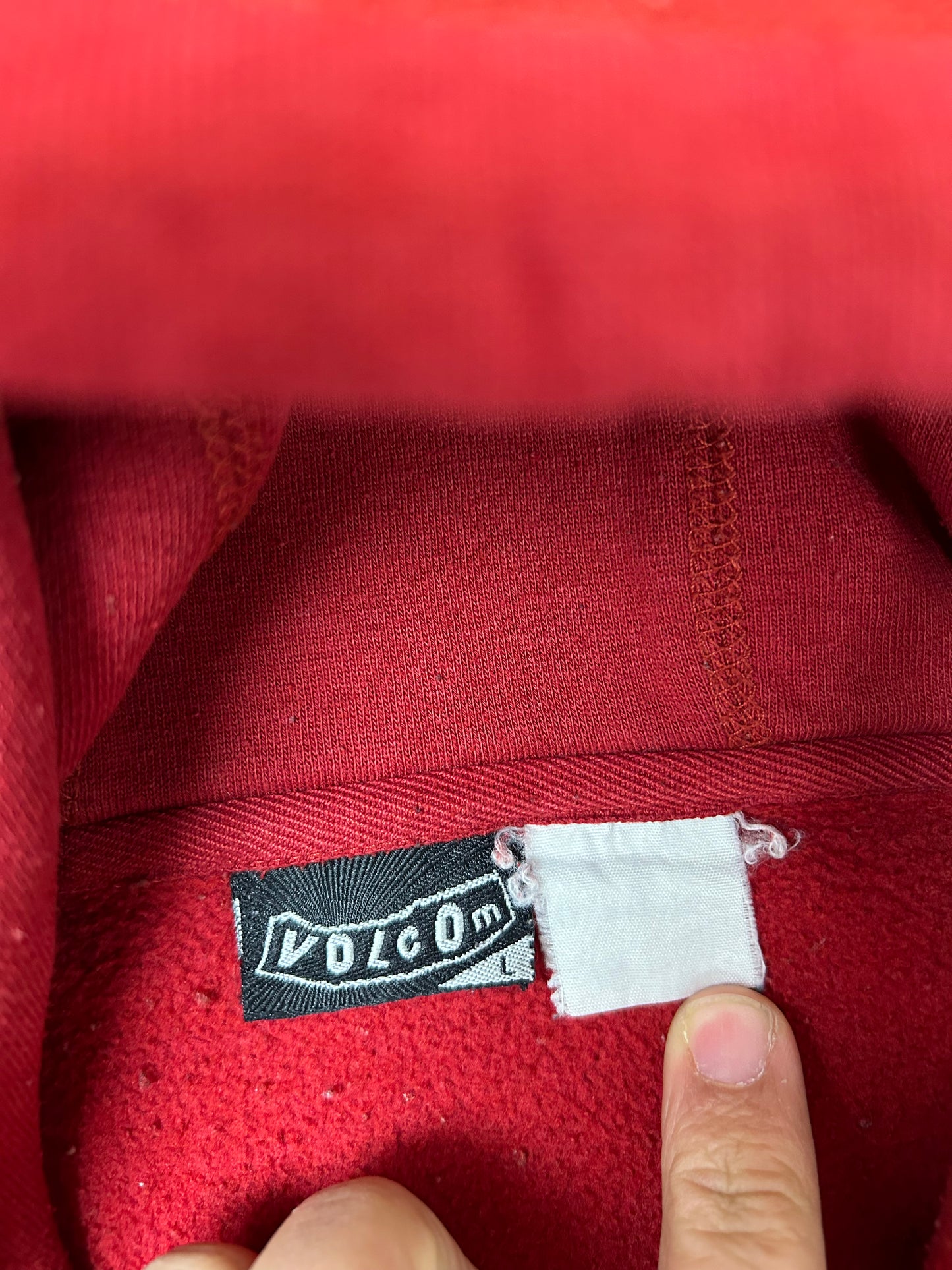 Vintage Volcom Stone The Only Constant Is Change Skate Surf Brand Hooded Sweatshirt Large 25.5x28.25 Inches Maroon