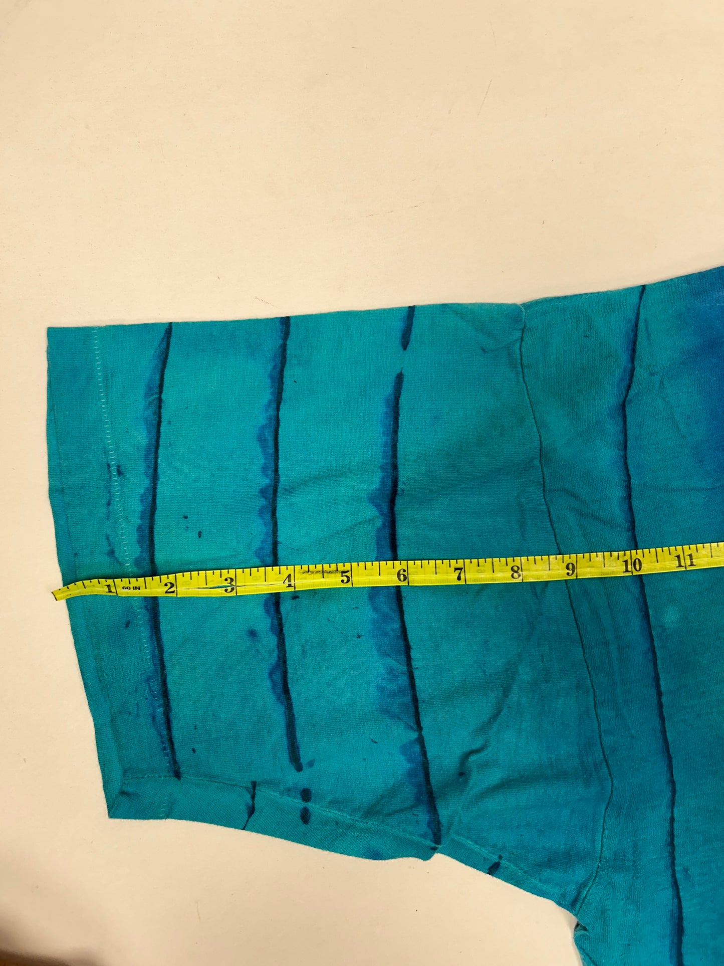 Vintage Bear Surfboards Tie-Dye Blue Shirt XL/2XL Fit 26.5x28.75 Inches Made In USA