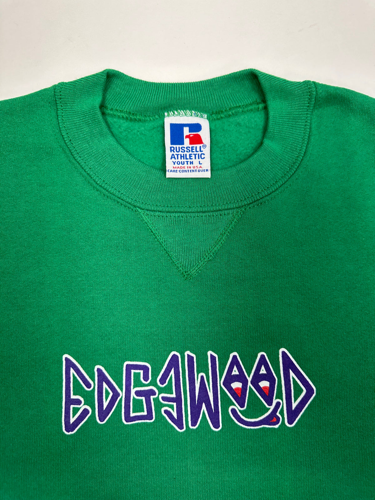 Edgewood NJ “Deeper Than The Roots.” First Edition Crewneck Sweatshirt Tagged Youth Large 90s Russell Athletic 50/50 Blend Made In USA DS Kelley Green 19.5x24