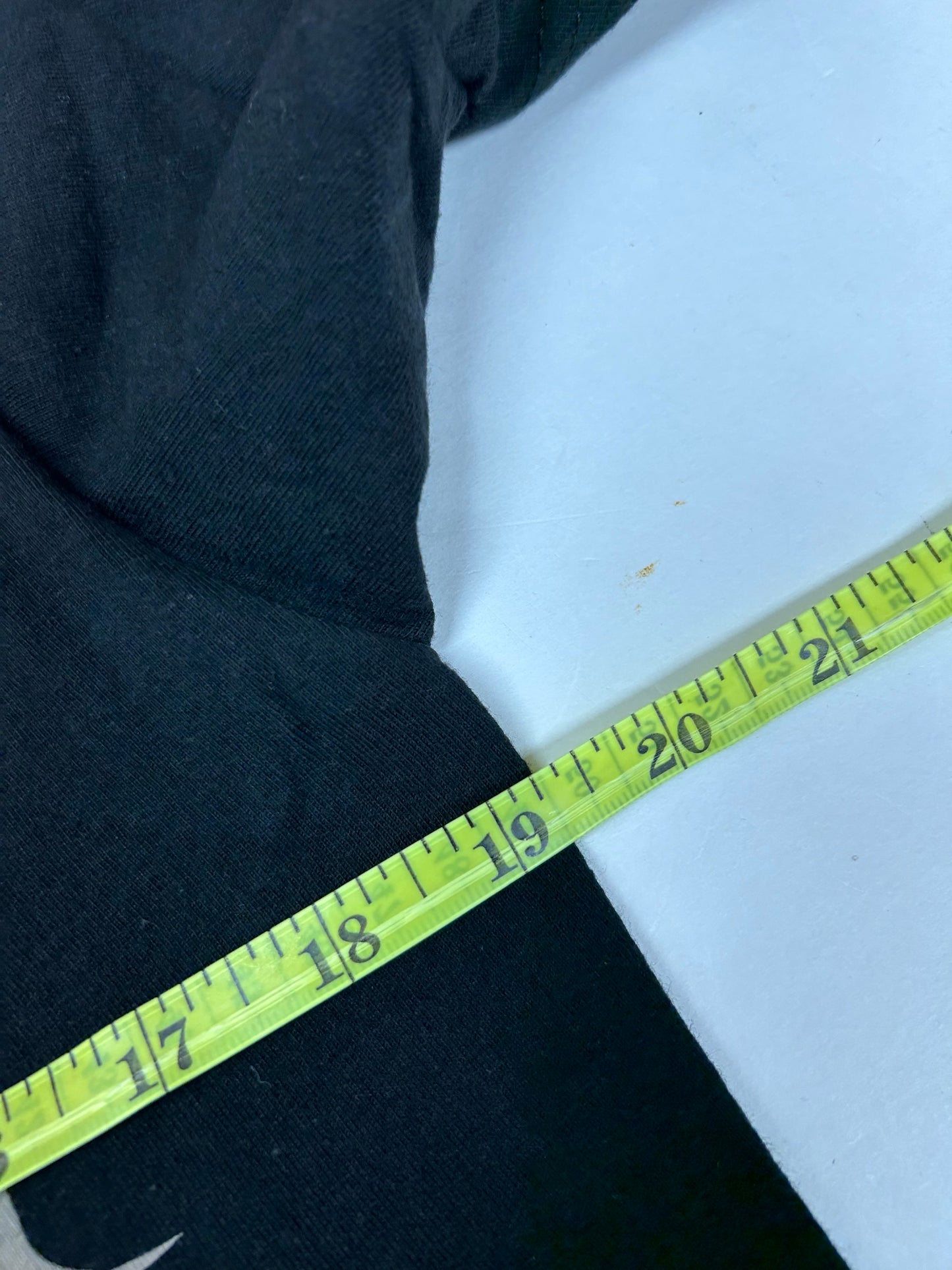 Vans Off The Wall Skate Tee Small/Medium 19.25x26.5 Inches