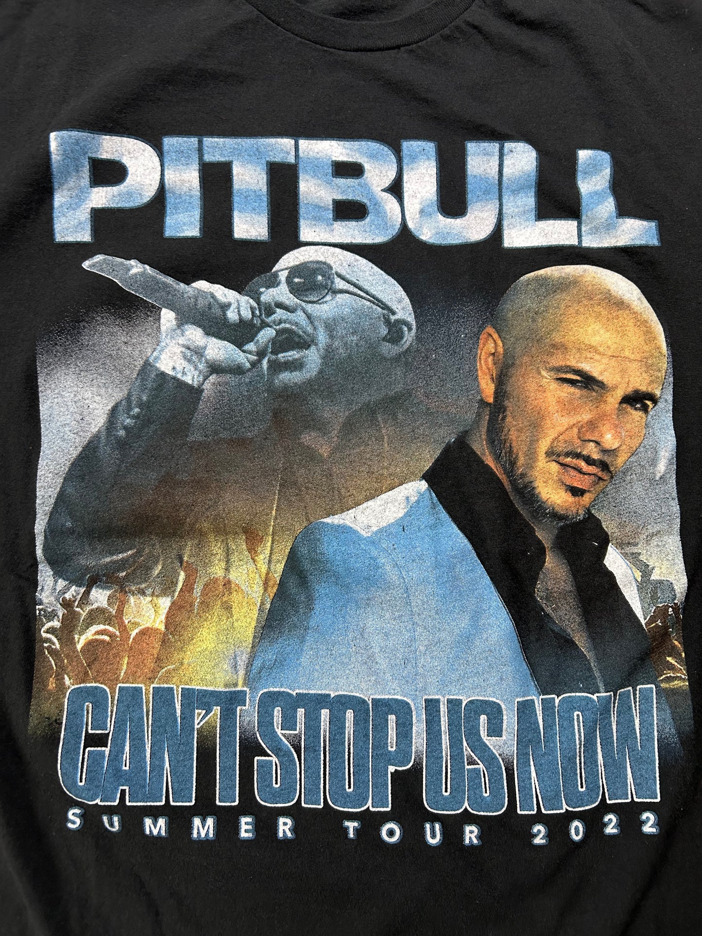 Pitbull Can’t Stop Us Now Summer Tour 2022 Parking Lot Music Tee Large/Medium Fit 21.25x27.25 Inches
