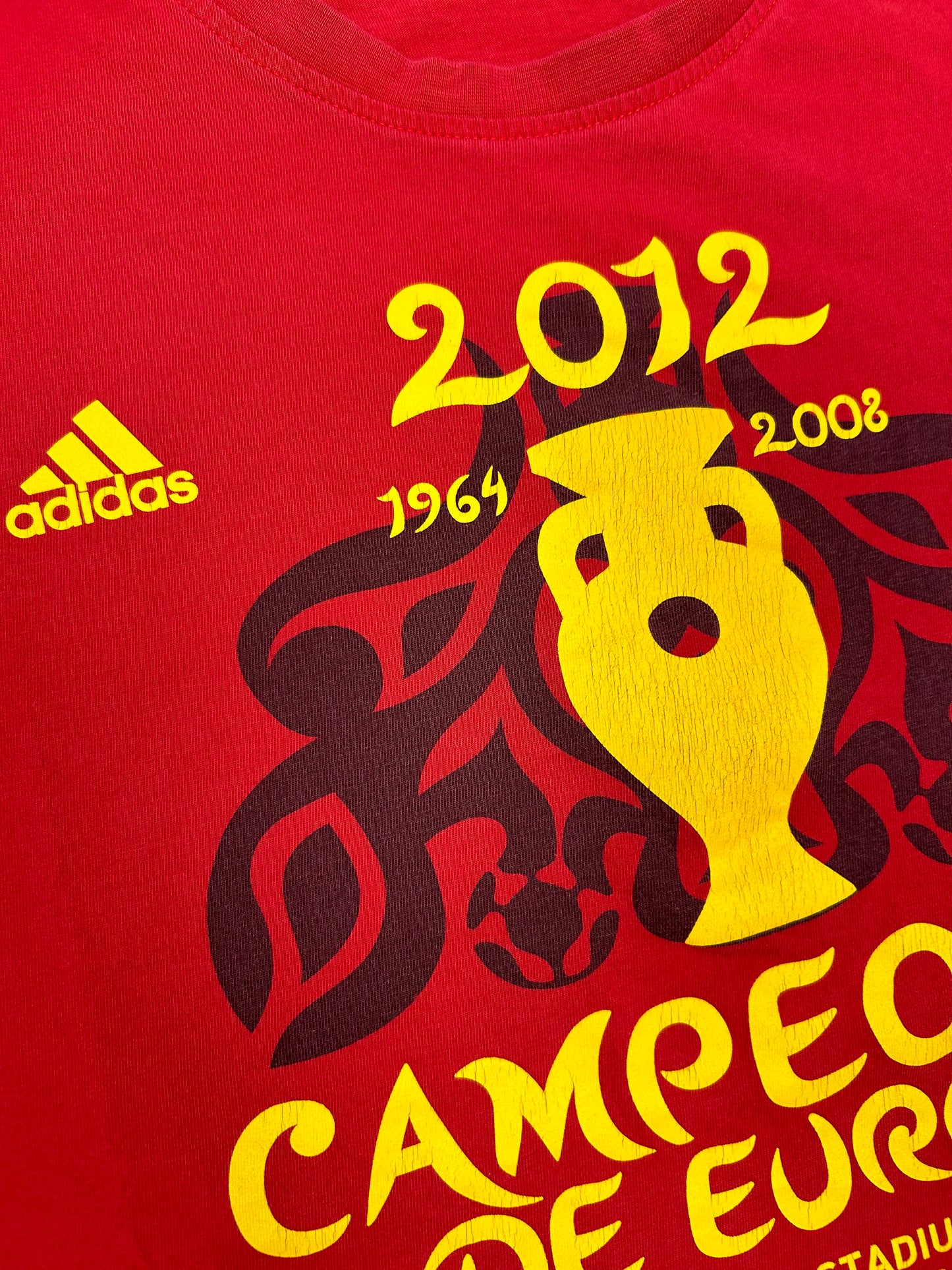 Spain Adidas 'Campeones De Europa' Tee Euro 2012 Champion T shirt 2XL 26.5x29.5 Inches