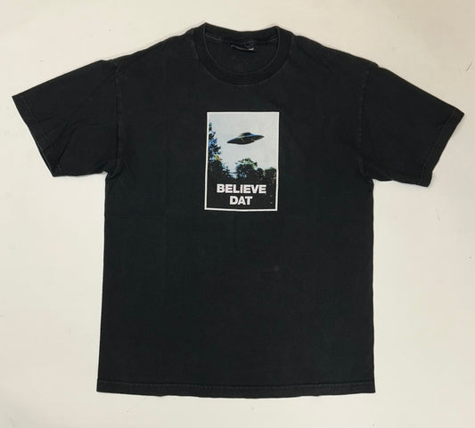 Vintage 00s The Hundreds Believe Dat Alien Graphic Tee Large 21.5x29.25 Inches As Is