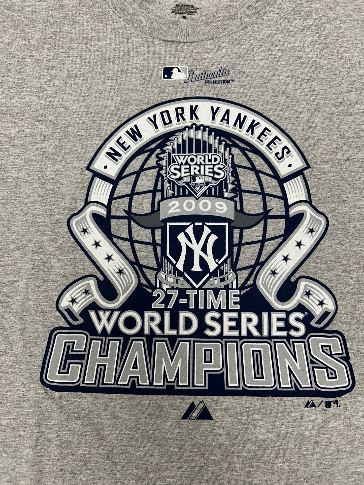 Majestic New York Yankees 2009 MLB World Series 27-Time Champions Tee Tagged Medium 20.5x29.5 Inches