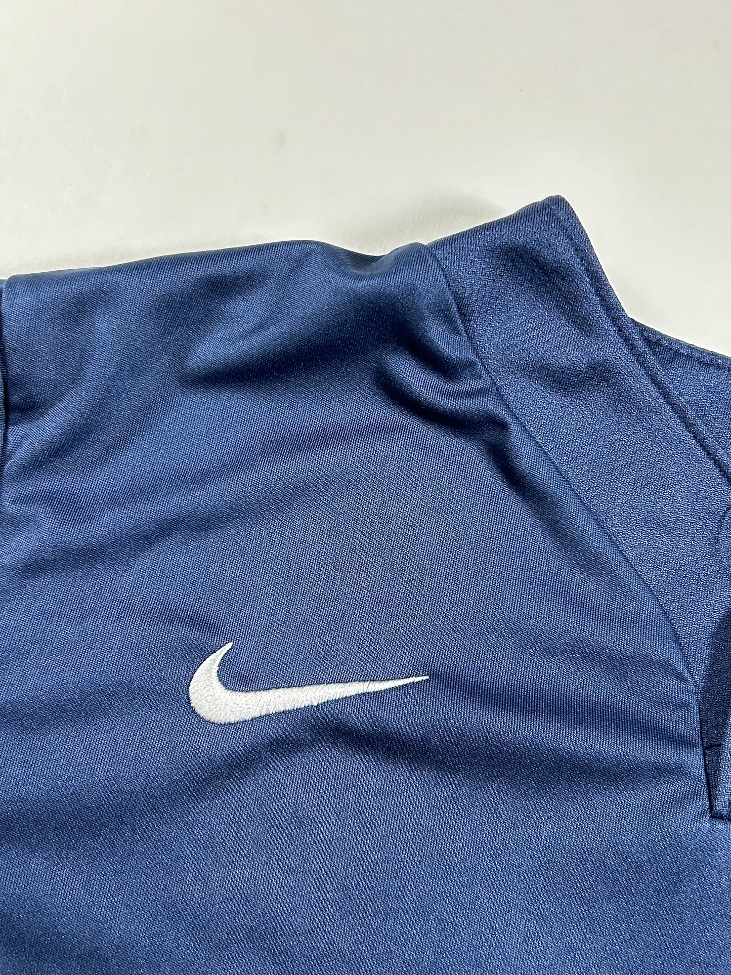 2023 Nike New York Yankees Pullover Jersey Style Shirt Youth Medium 17.75x23.75 Inches Navy
