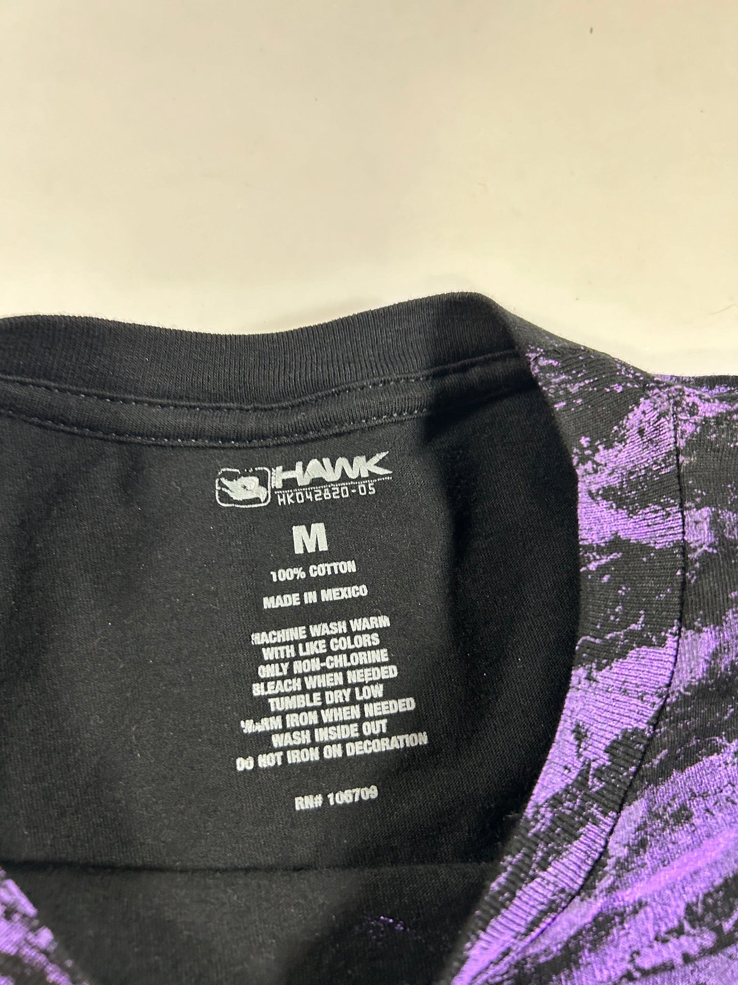 Hawk Skateboarding Tony Hawk Brand Skateboard Skate Tee Medium 20.25x28.25 Inches Purple and Black