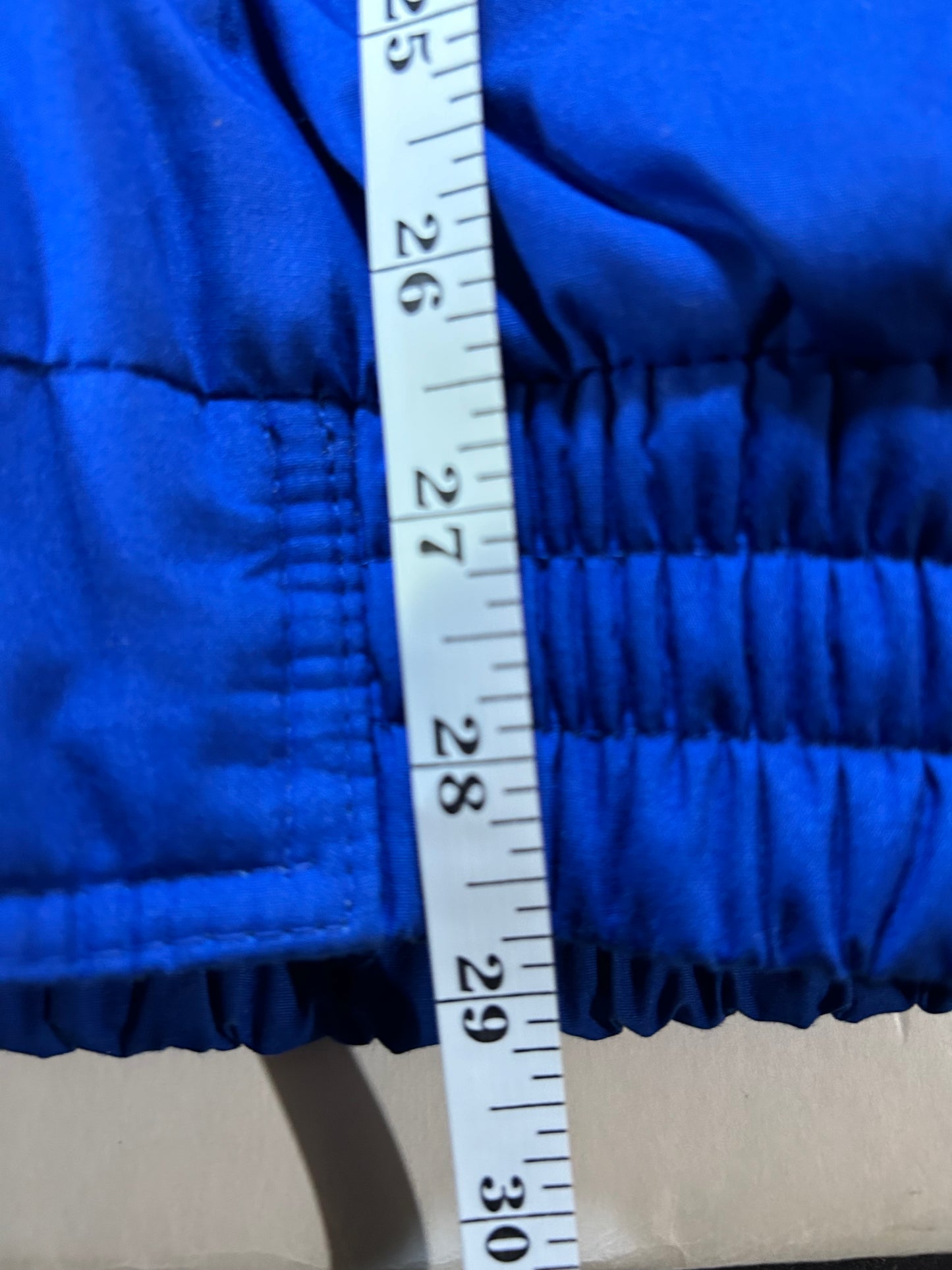 Vintage New York Giants NFL Puffer Packable Hood Jacket Large 25.75x29 Inches