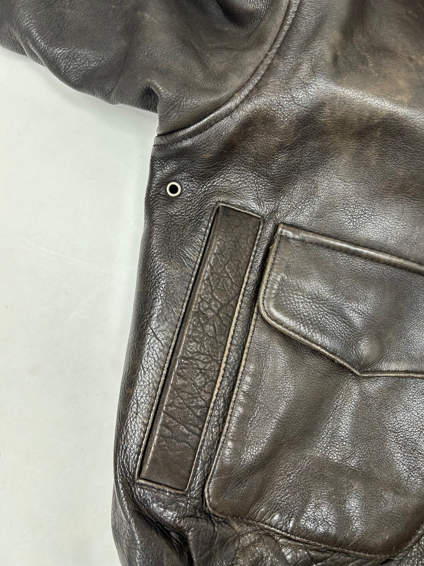 Vintage 90s The Axiom Traditional Leather Pete’s Wicked Ale Leather Jacket Beer Brewery Medium 25x28 Inches