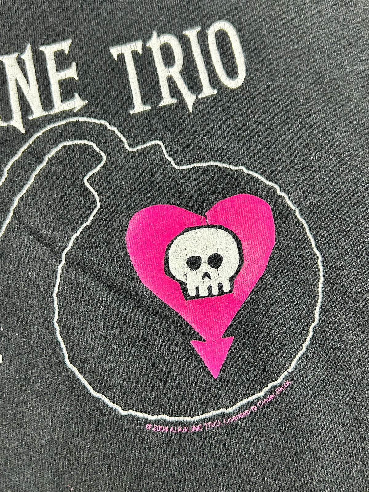 Vintage 2004 Alkaline Trio Band Tee XL/L Boxy Style 23.75x27.25 Inches Great Wear & Fading