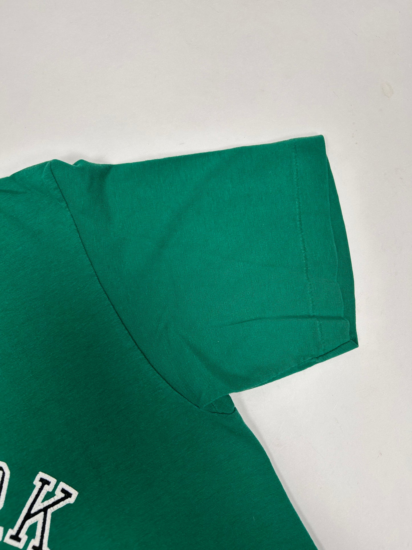 Vintage New York Jets NFL Helmet Logo Tee Small/Medium Fit 19x27.75 Inches