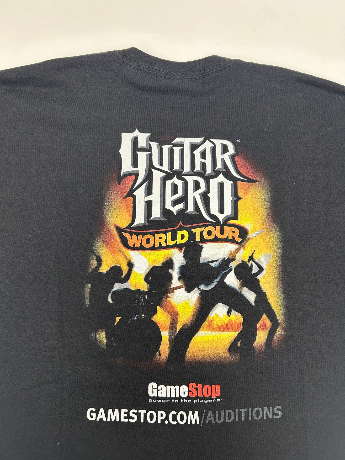 Vintage GameStop Guitar Hero World Tour Tee Large 21.25x29 Inches