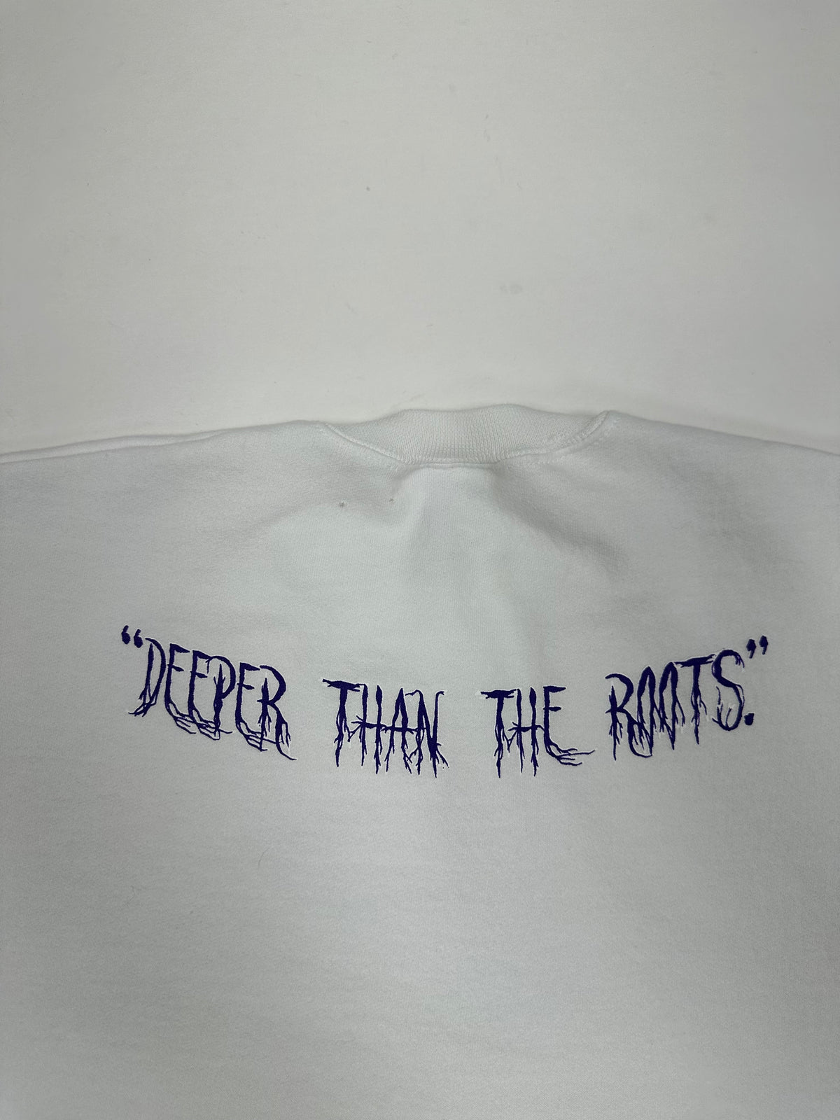 Edgewood NJ “Deeper Than The Roots.” First Edition Crewneck Sweatshirt Tagged Small 20.5x24 Inches White Jerzees 00s Mexico