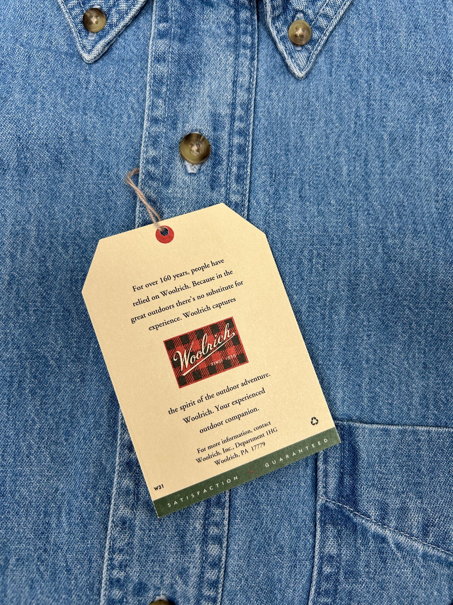 Woolrich Denim Button Up Shirt Blue Long Sleeve 100% Cotton Men’s Large 24x33 Inches DS Brand New With Tag