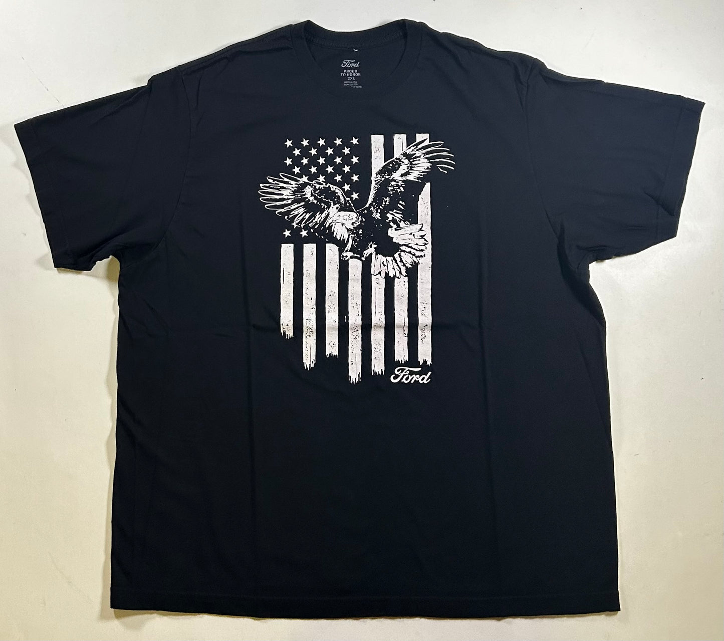 Ford Motor Company Proud To Honor Flag Eagle Graphic Tee 2XL 25.5x30.5 Inches