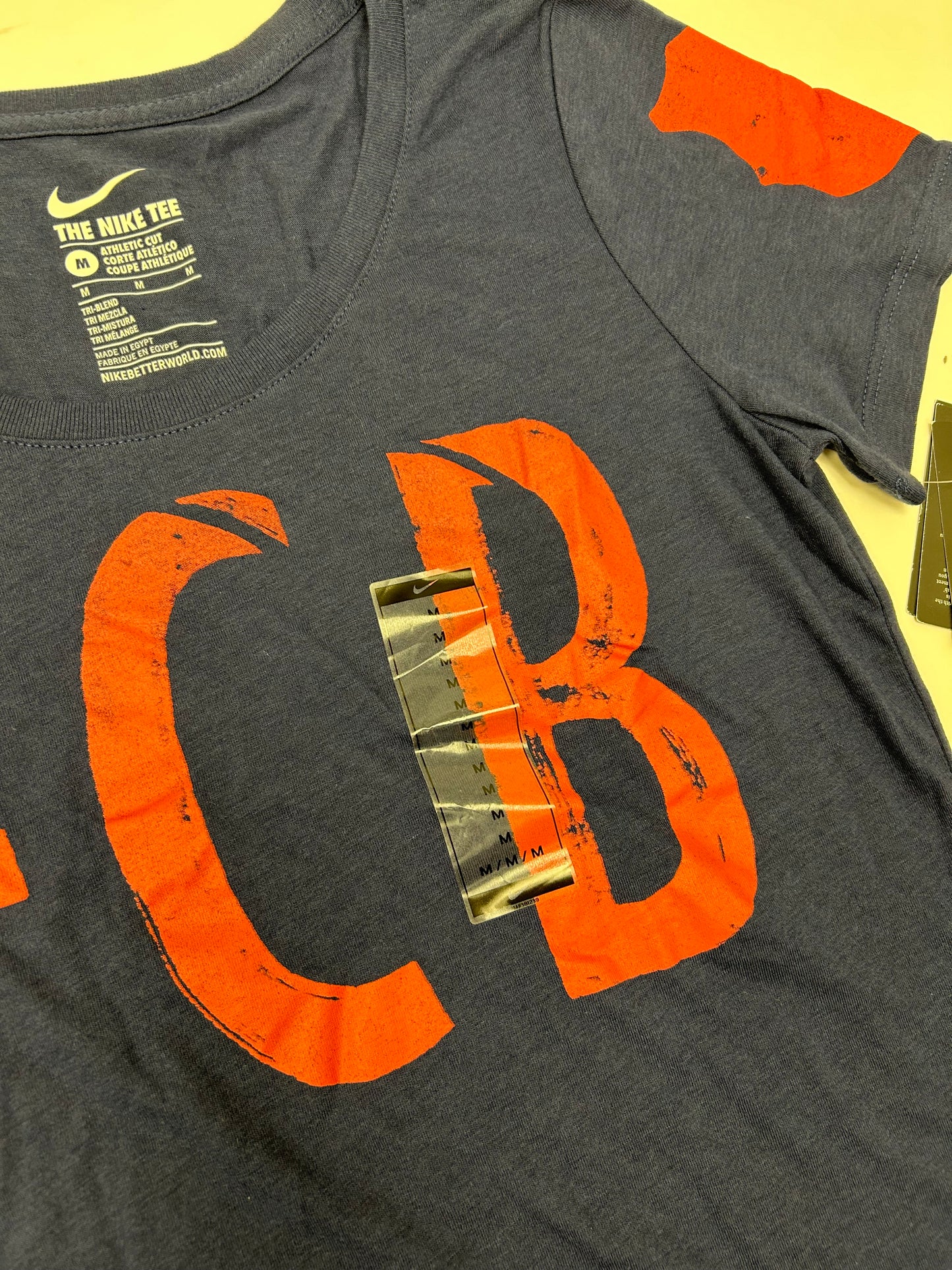 Nike FC Barcelona Heritage Soccer  Shirt Brand New Women’s Medium 17.5x25 Inches Navy FCB