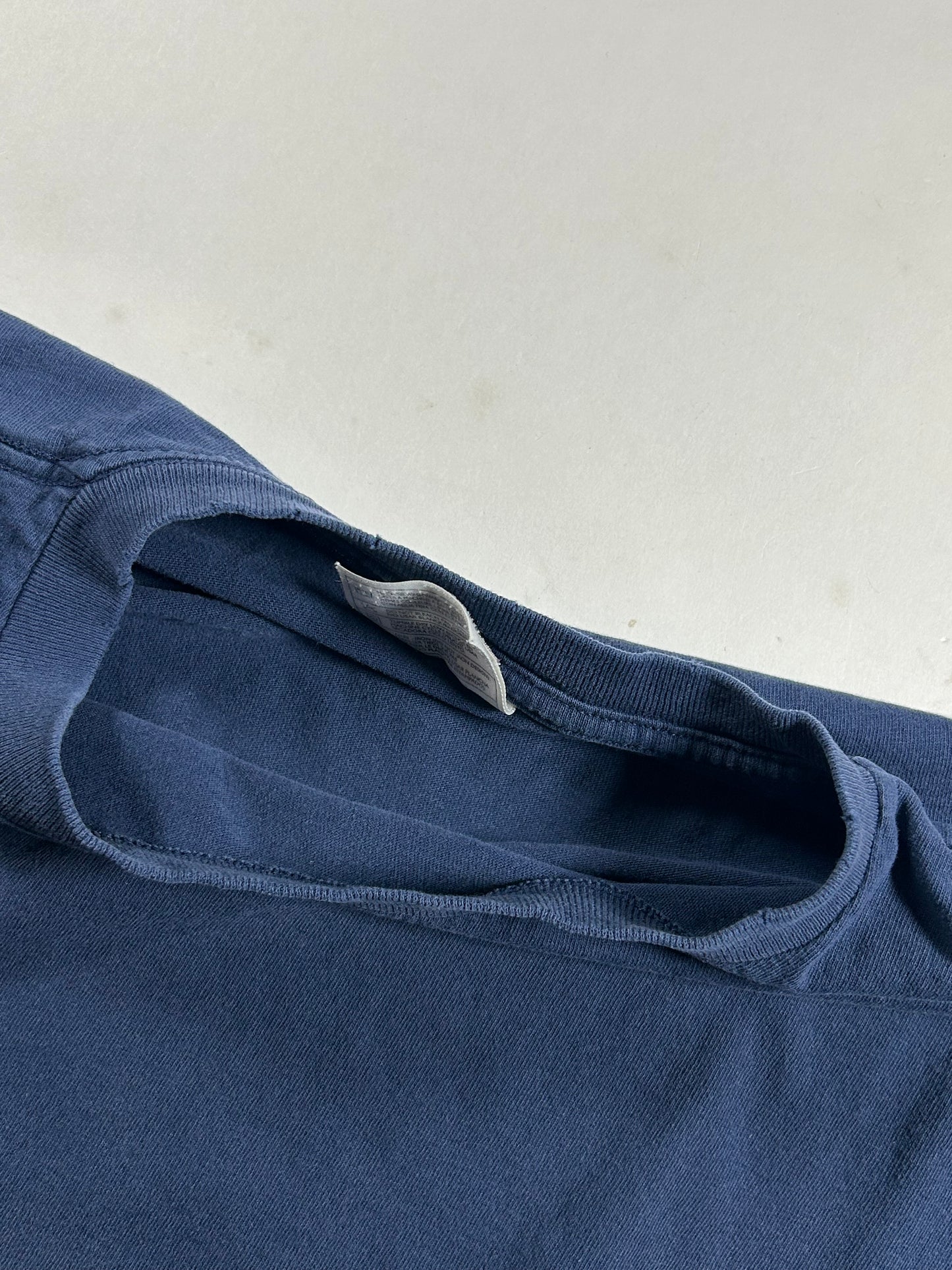 Vintage 90s Nike Center Swoosh Long Sleeve Tee XL 24x30 Inches Navy