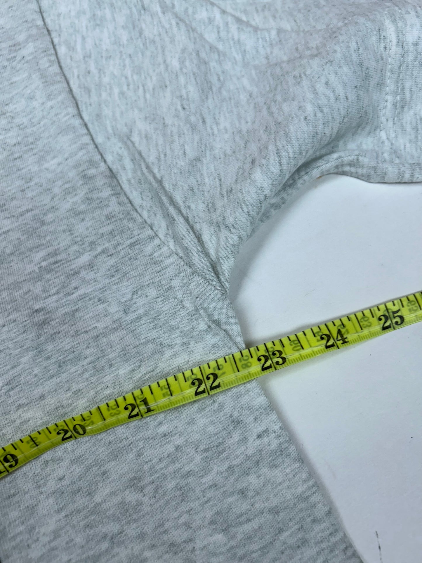 Vintage 2002 Yogi’s Inc From The Heartland Calamus, IA Vehicle Graphic Tee XL 22.75x30.5 Inches Gray