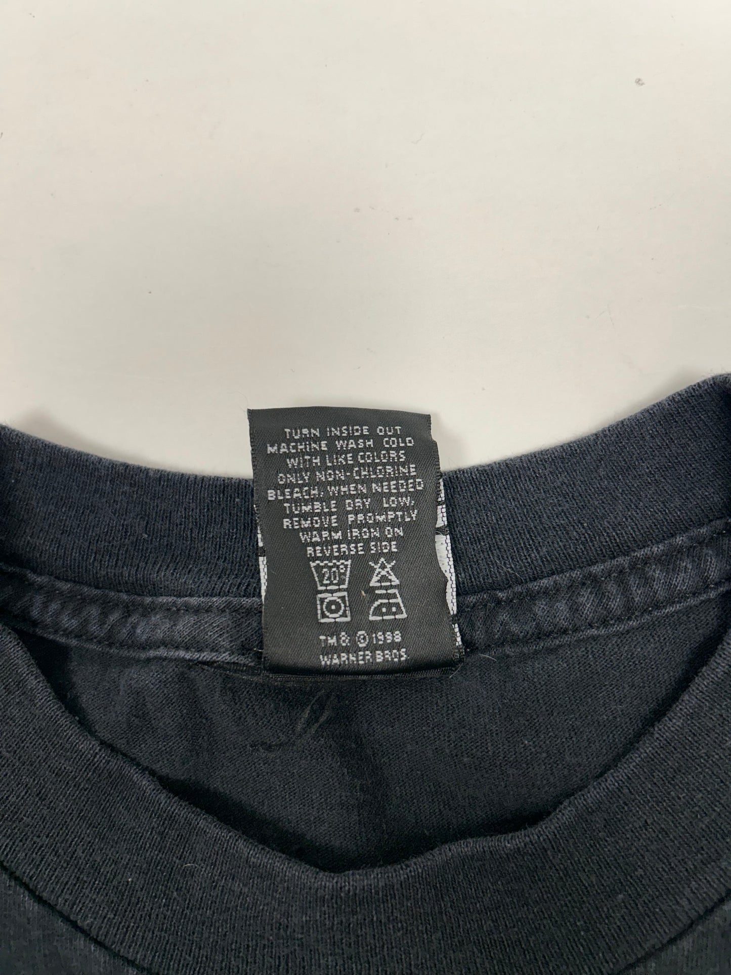 Vintage 1998 Jack Frost Michael Keaton Warner Bros Movie Promo Tee Large 21.5x28.75 Inches Rare