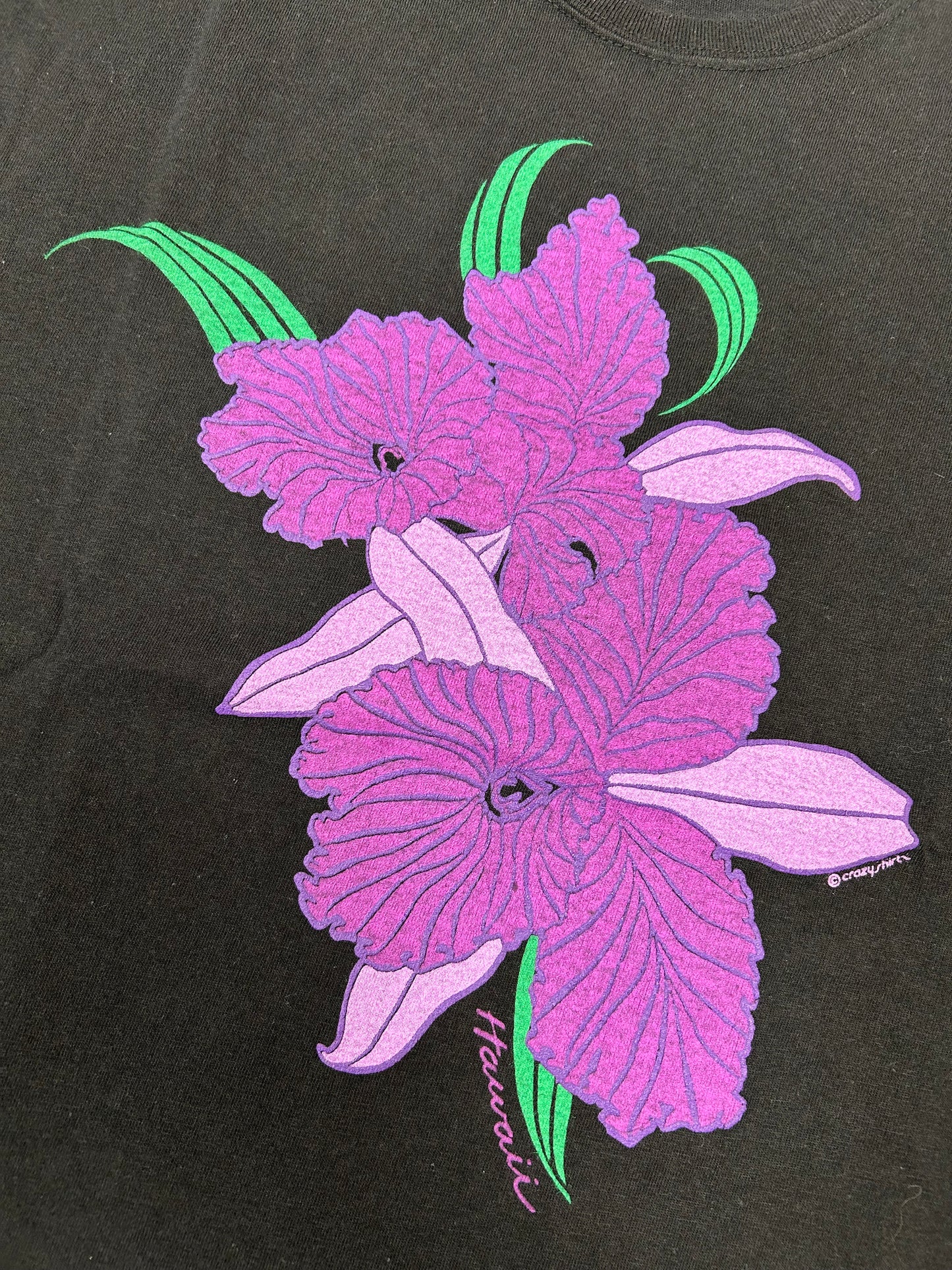 Vintage Crazy Shirts Hawaii T-Shirt Floral Iris Single Stitch Women’s Small 19.25x23.5 Inches USA