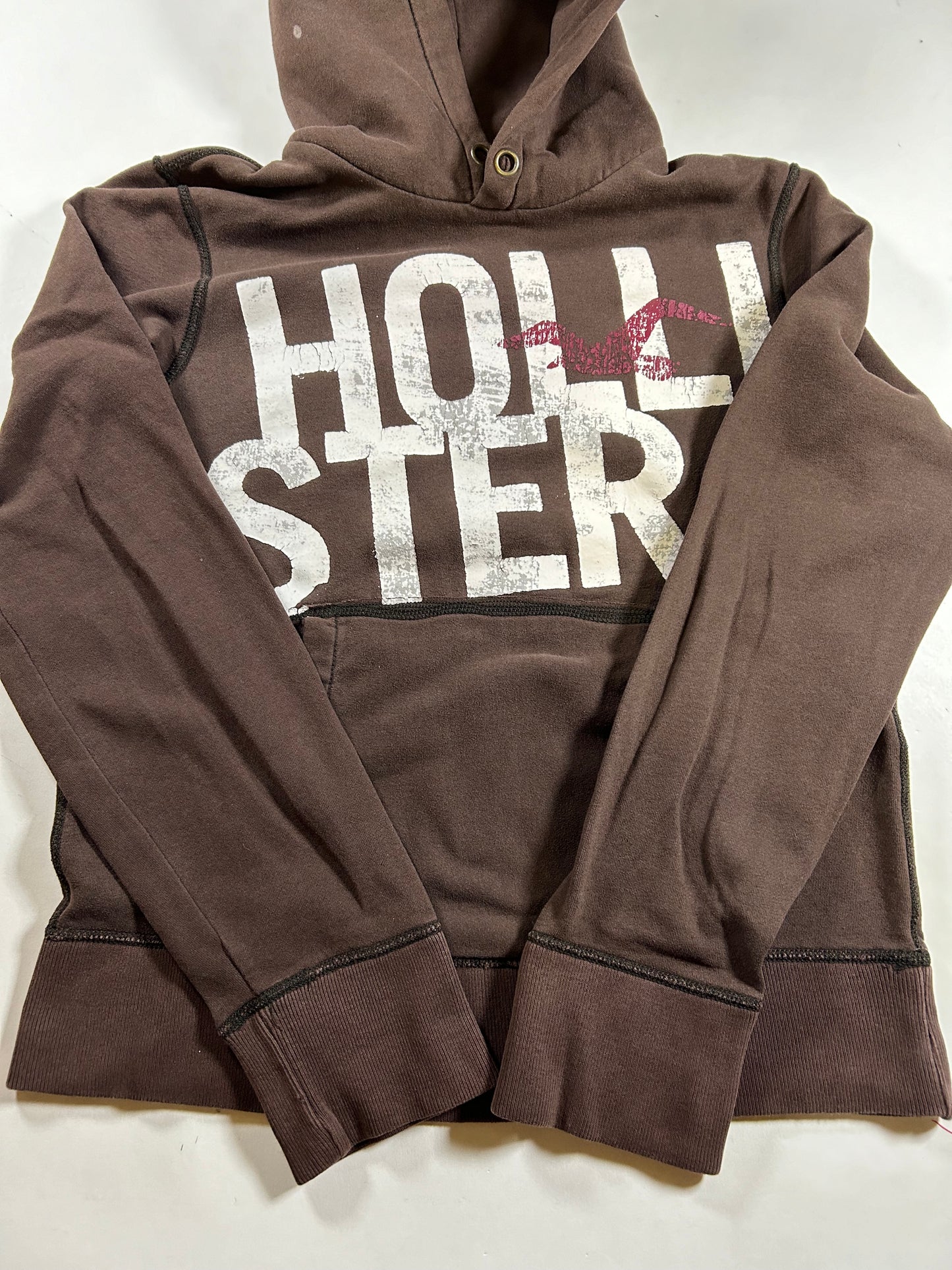 Hollister California Spellout Surf Pullover Hooded Sweatshirt Medium/Small Fit 21x25.75 Inches Brown