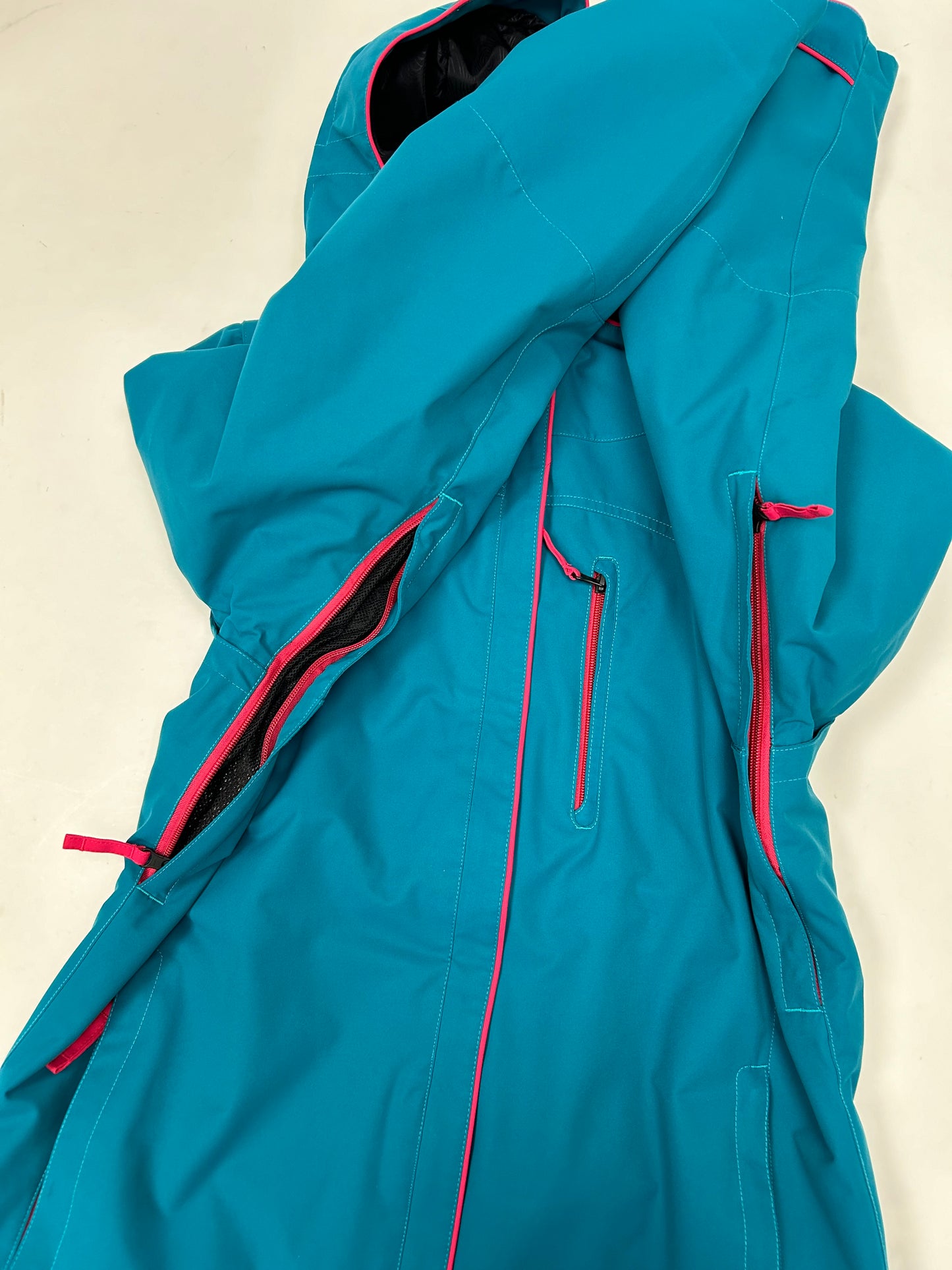 Vintage RIDE Snowboard 10k Strata HD 10 Jacket Large 23.5x30.5 Inches Ski Snowboarding