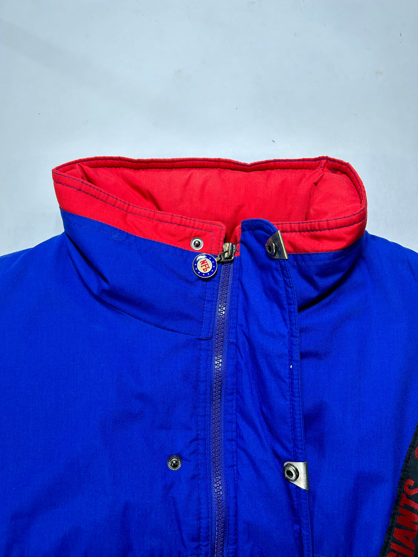 Vintage New York Giants NFL Puffer Packable Hood Jacket Large 25.75x29 Inches