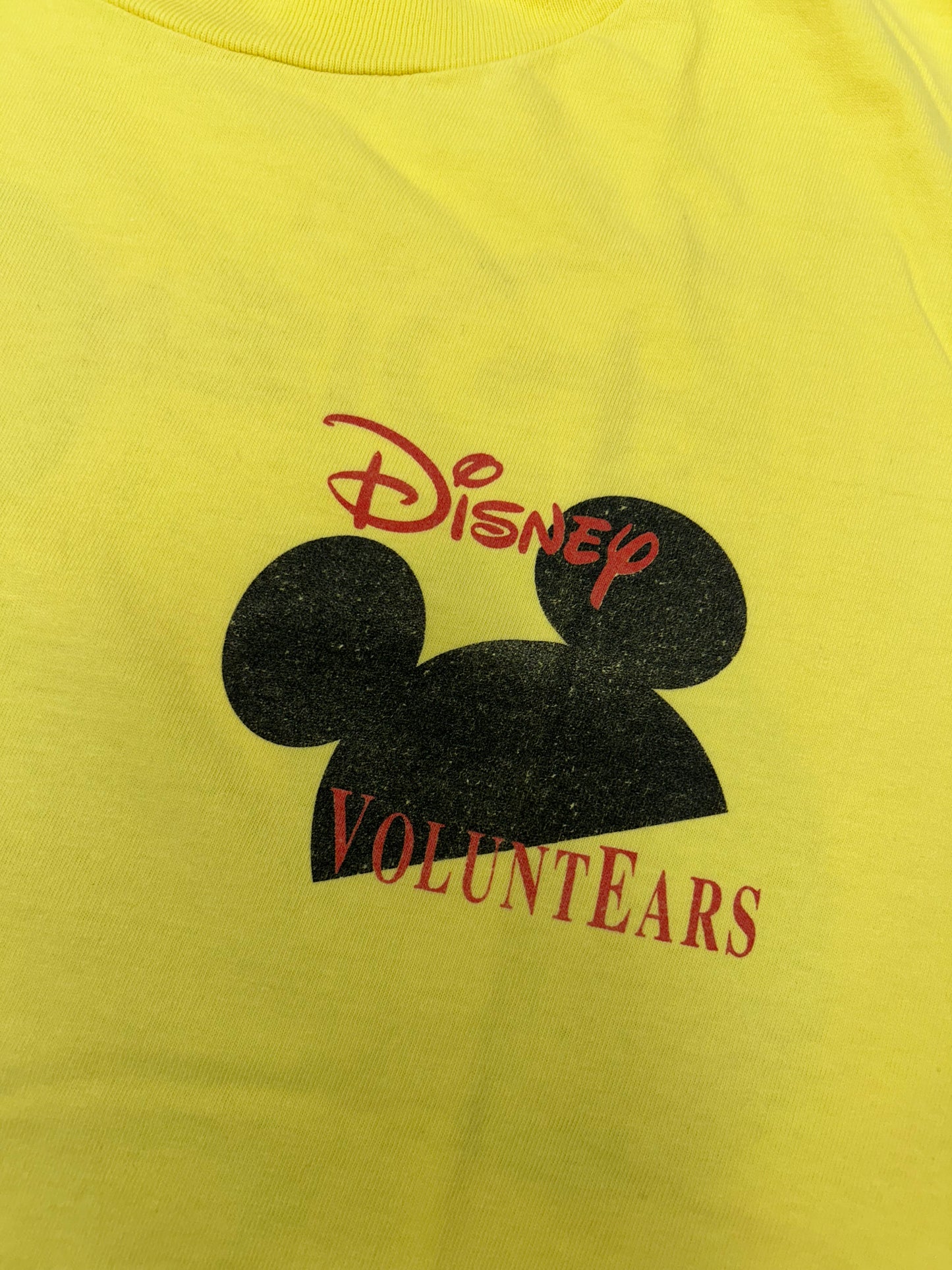 Vintage Disney Voluntears Walt Disney World Volunteer Shirt Hanes Beefy T XL 90s