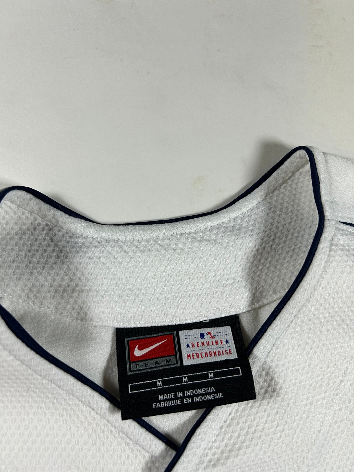 Vintage 2000s Nike Team New York Yankees MLB Blank Jersey Tagged Medium Fits Like A L/XL Best 26.75x32.5/35.25 Inches