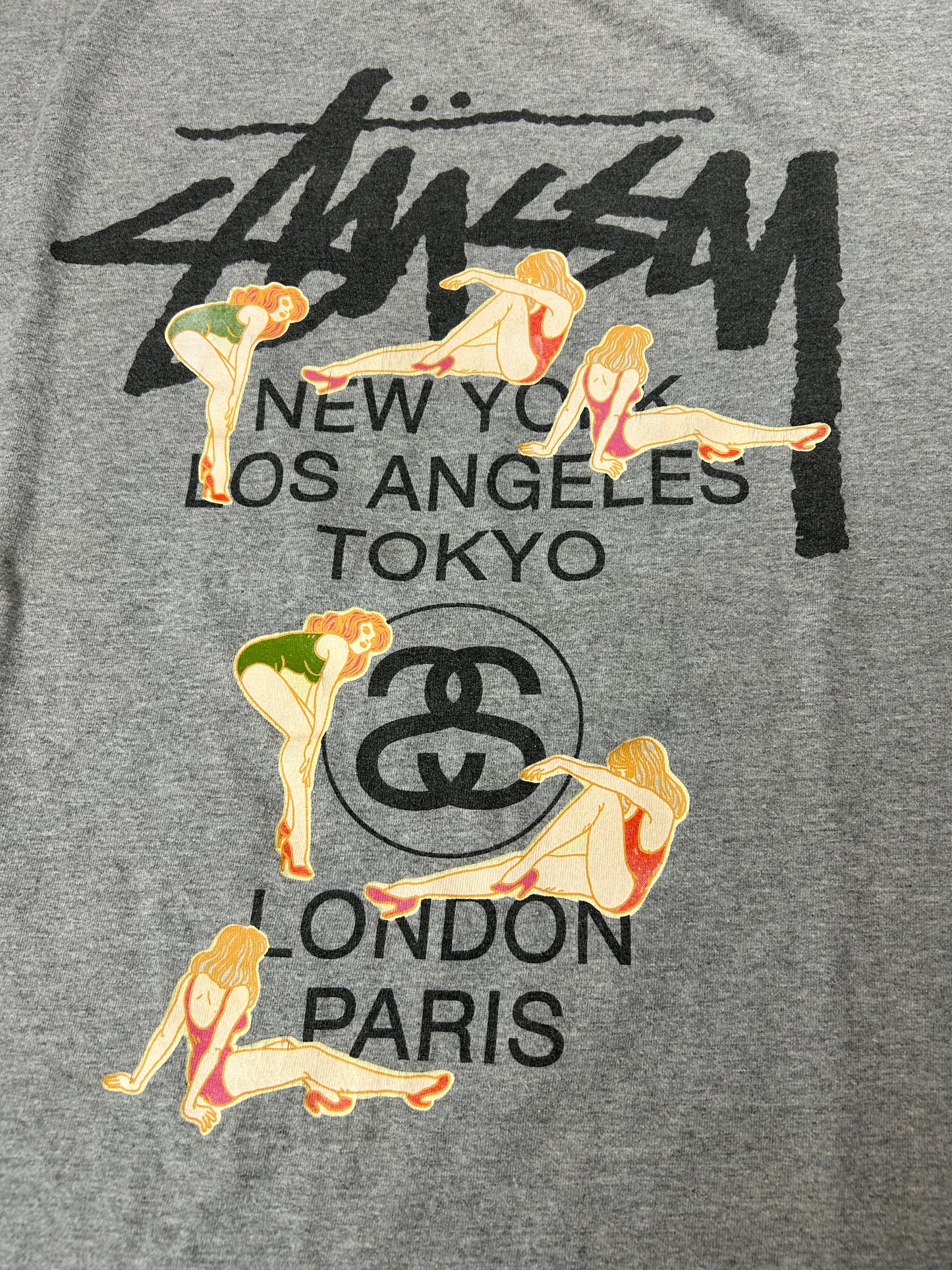 Stussy Worldwide Girls Graphic Pin Up Girls Graphic T-shirt Men Large 22.5x29.75 Inches Stüssy Gray 2000s