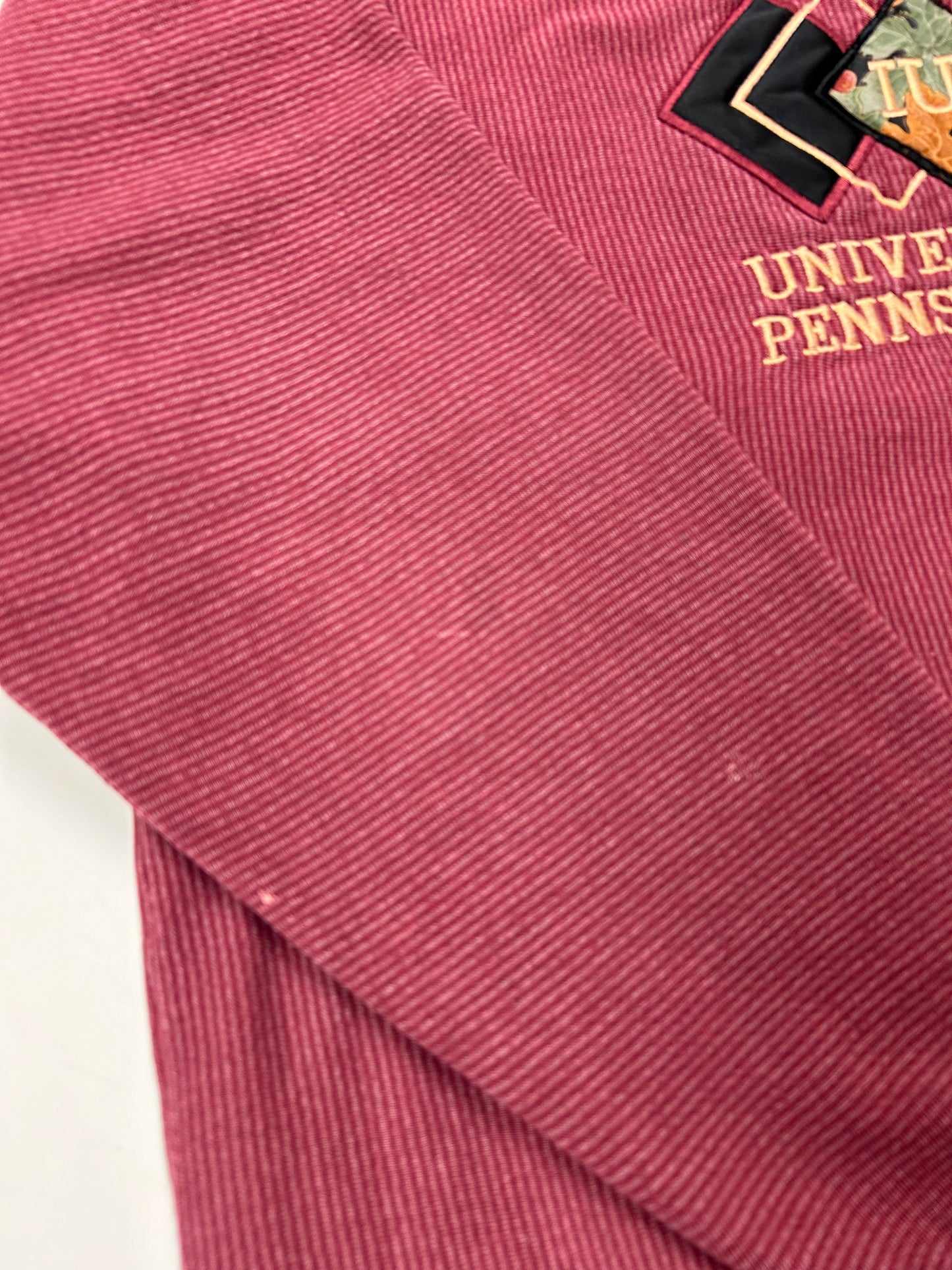 Vintage Image Wear Indiana University Of Pennsylvania IUP College Crewneck Sweatshirt Large/Medium Fit 23.75x29.25 Inches