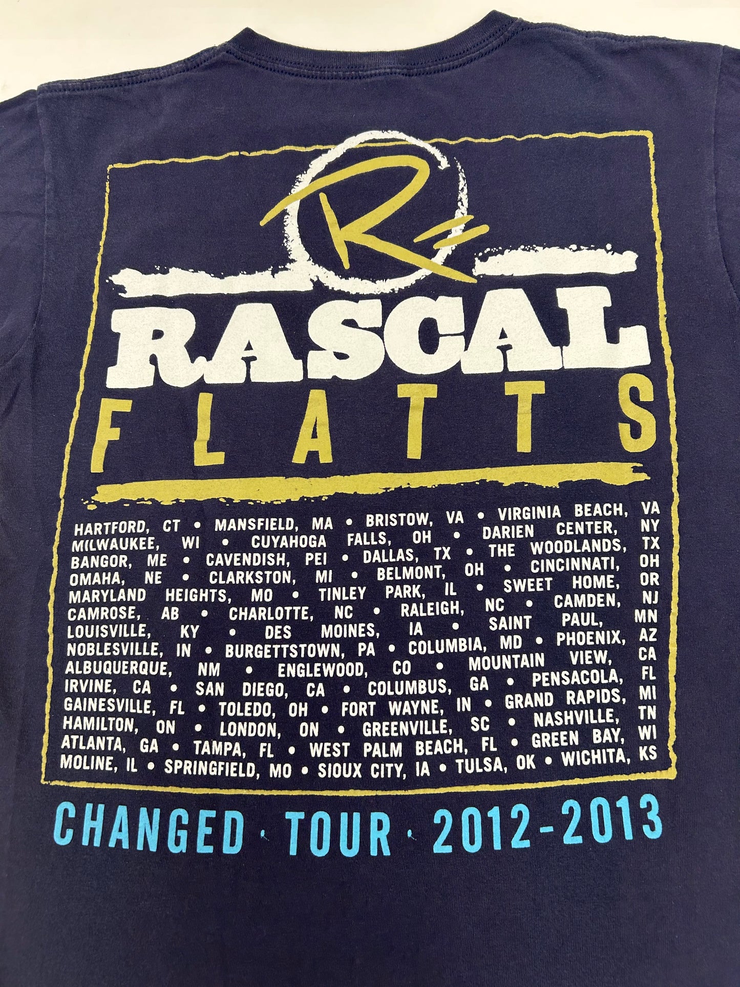 Rascal Flatts Changed Tour 2012-2013 Music Band Parking Lot Tee Medium 20.5x27.