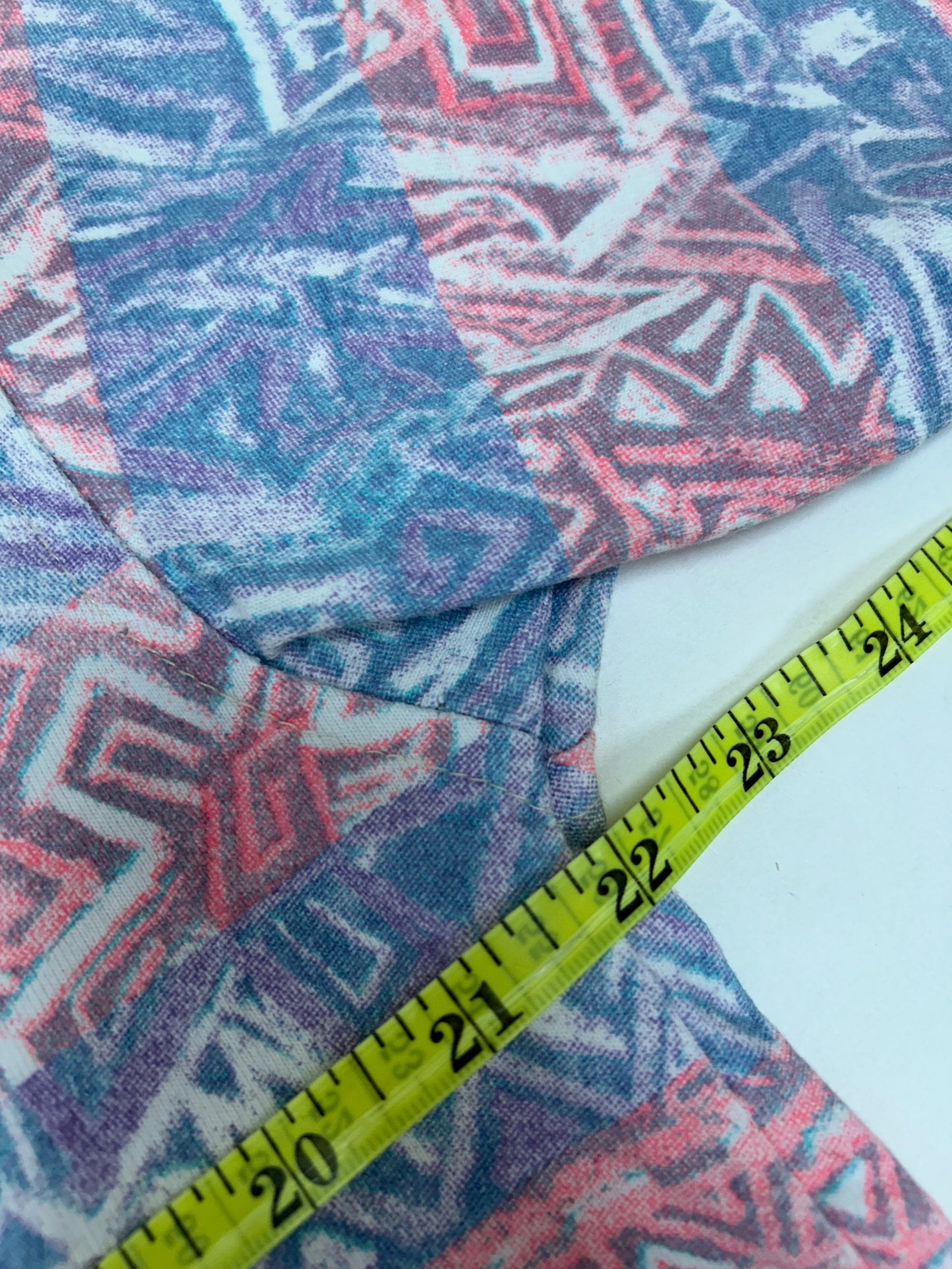 Vintage Gotcha Shirt Pink Blue Tribal Aztec Surf Skate AOP 80s 90s 21.75x26.75 Inches