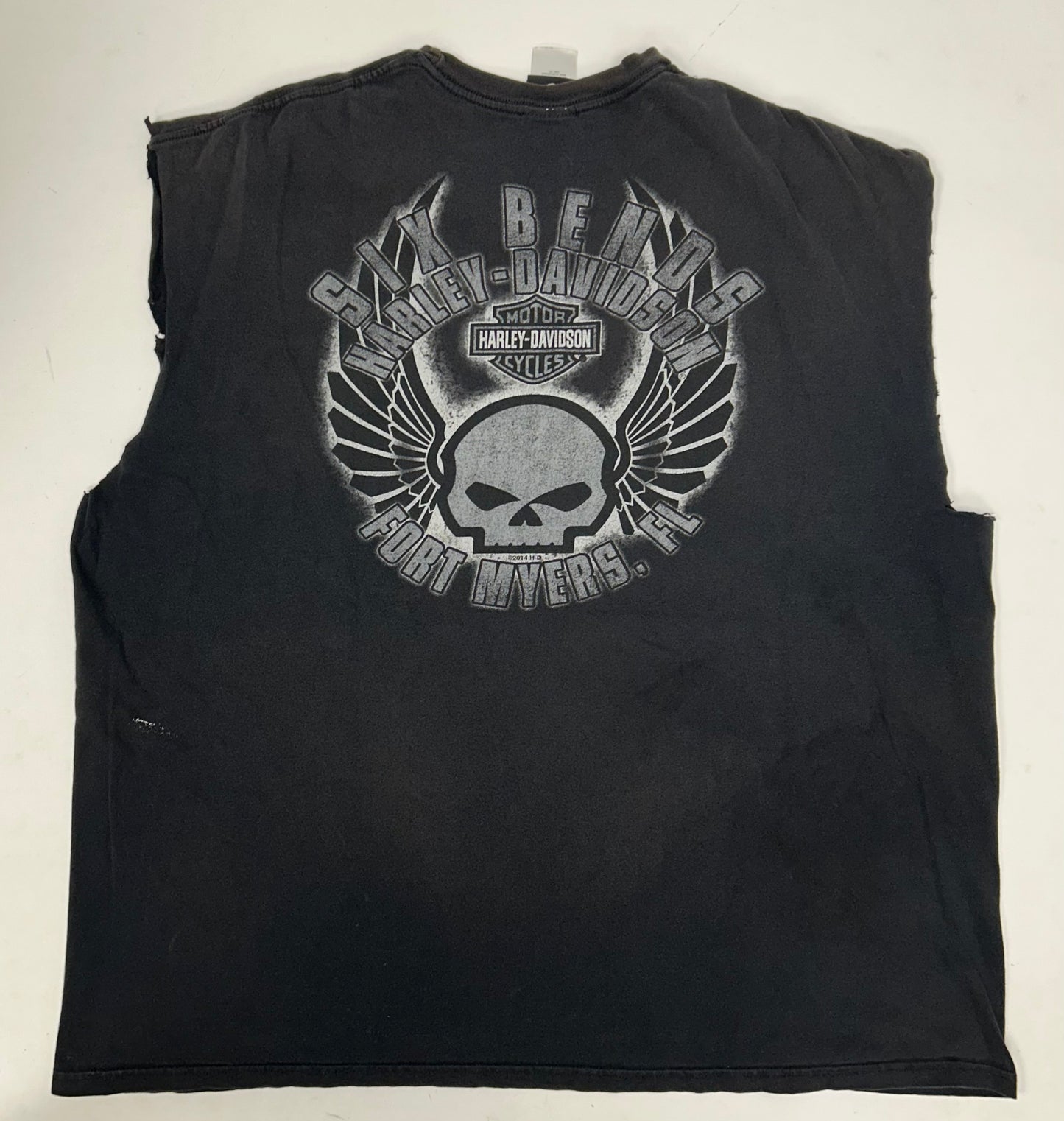 2010s Harley Davidson Motorcycles Six Bend Fort Myers Florida Chopped Sleeveless Tee 3XL 28.25x31.25 Inches As Is Wear & Fading