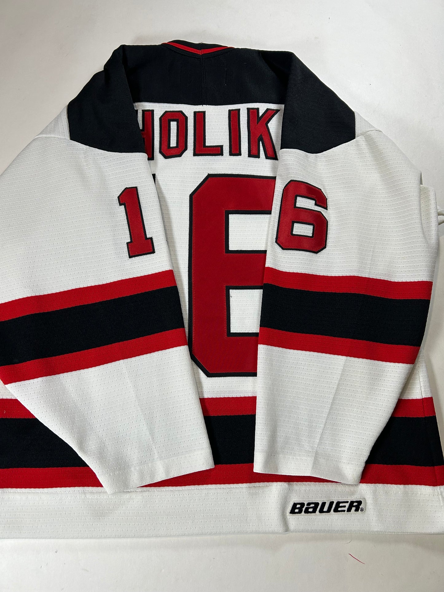 Vintage New Jersey Devils NHL Bobby Holik Bauer Hockey Jersey Medium 27x30.25 Inches
