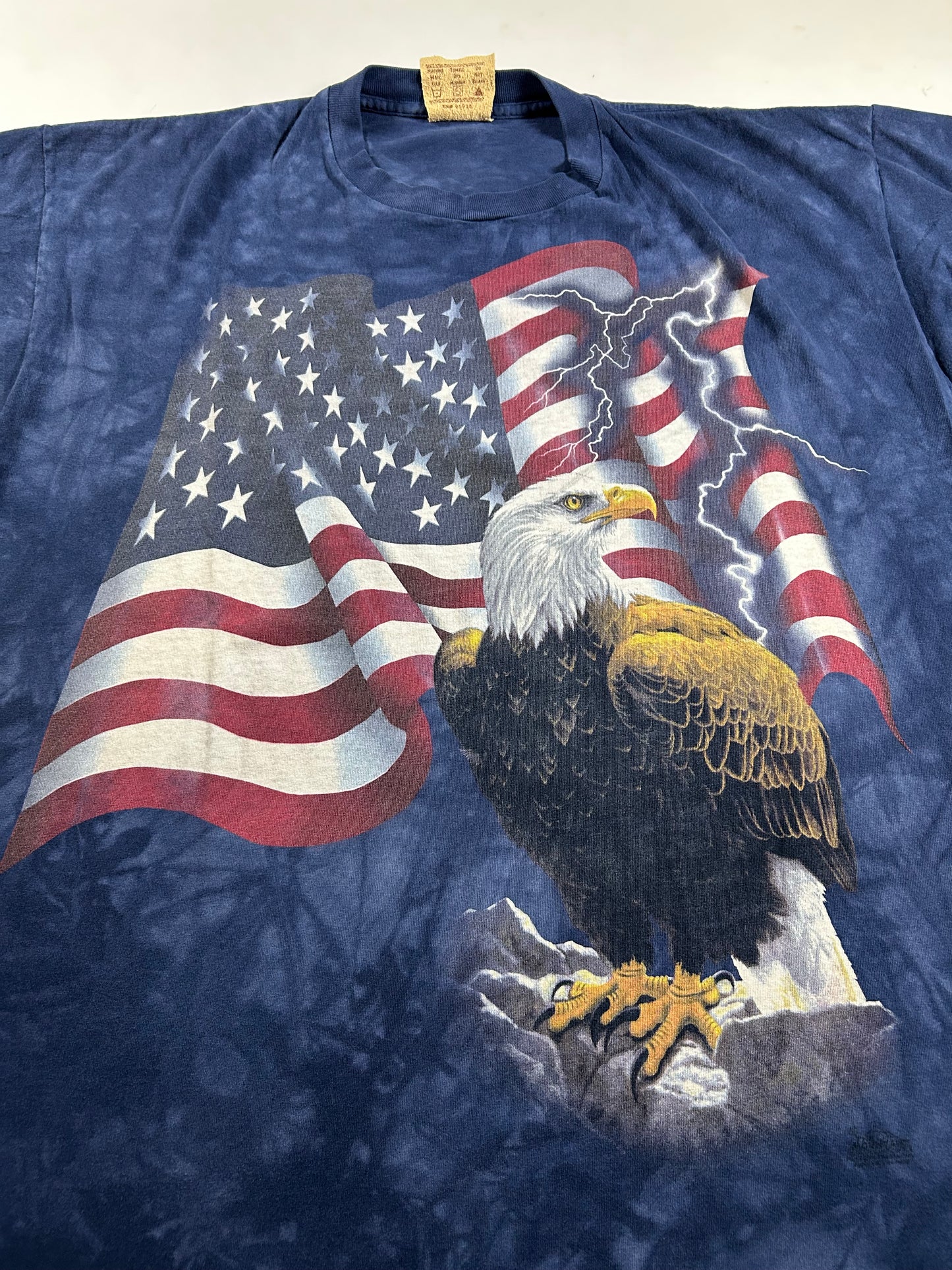 Vintage 2000s The Mountain American Eagle Blue Dye Tee XL 24.75x30 Inches