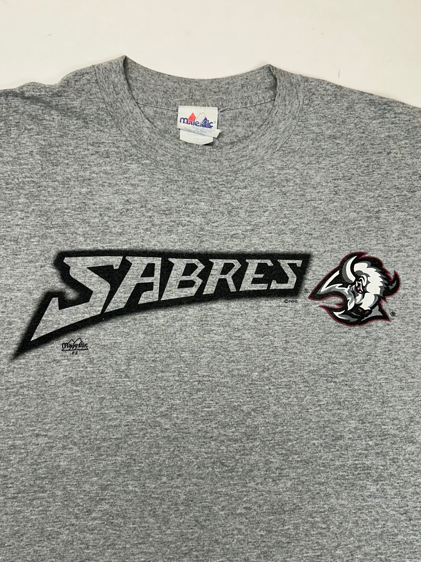 Vintage Majestic Buffalo Sabres Goathead Logo NHL Tee 2XL 26.5x29.75 Inches