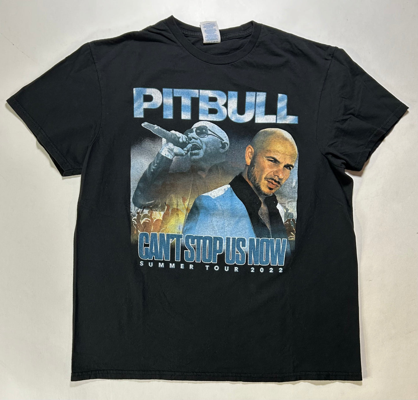 Pitbull Can’t Stop Us Now Summer Tour 2022 Parking Lot Music Tee Large/Medium Fit 21.25x27.25 Inches