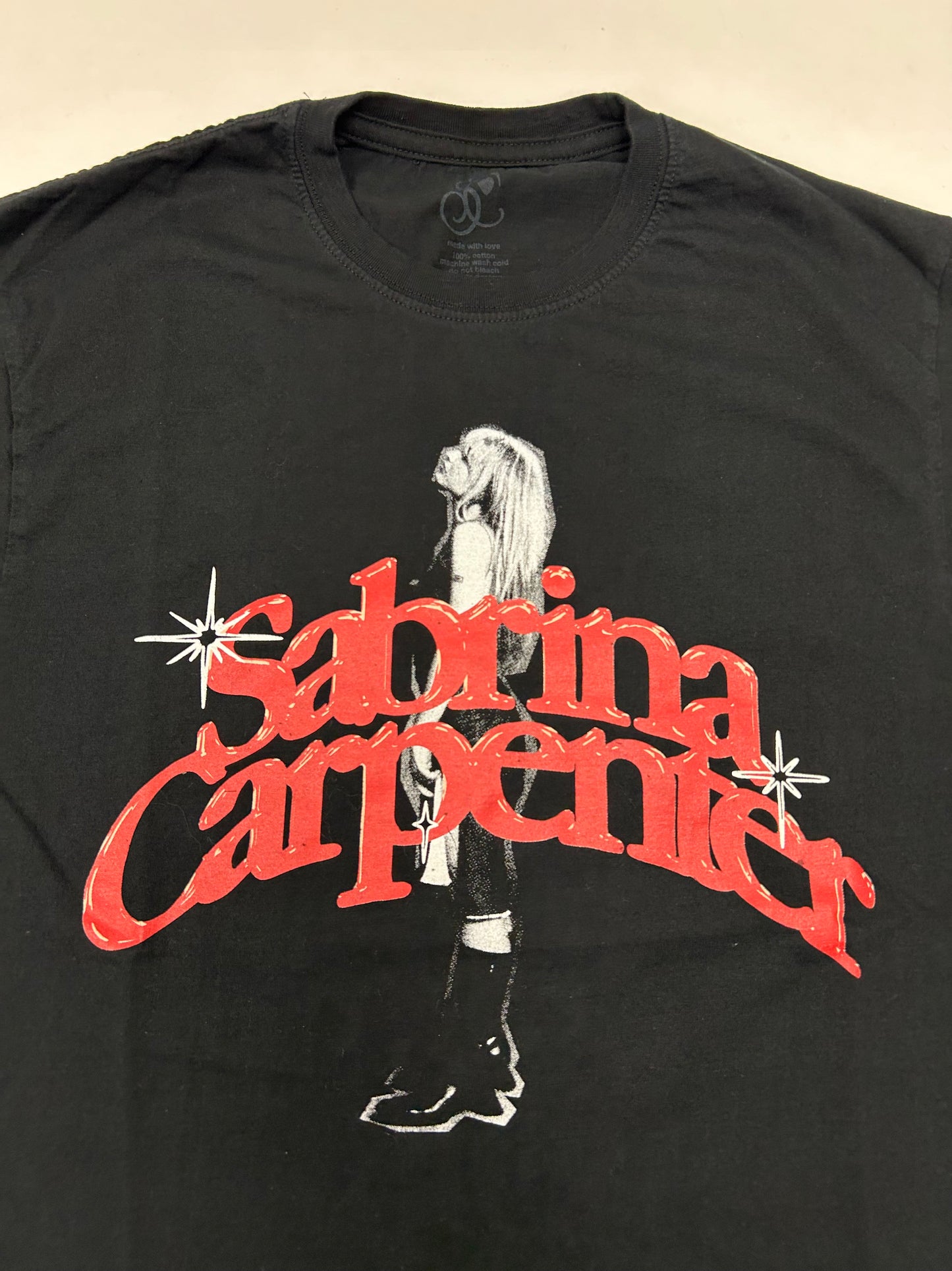 Sabrina Carpenter SC Offical Graphic Tee Women’s Large 19x27.5 Inches