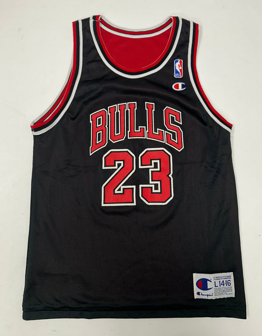 Vintage Michael Jordan Chicago Bulls #23 Champion NBA Reversible Jersey Y-Large &